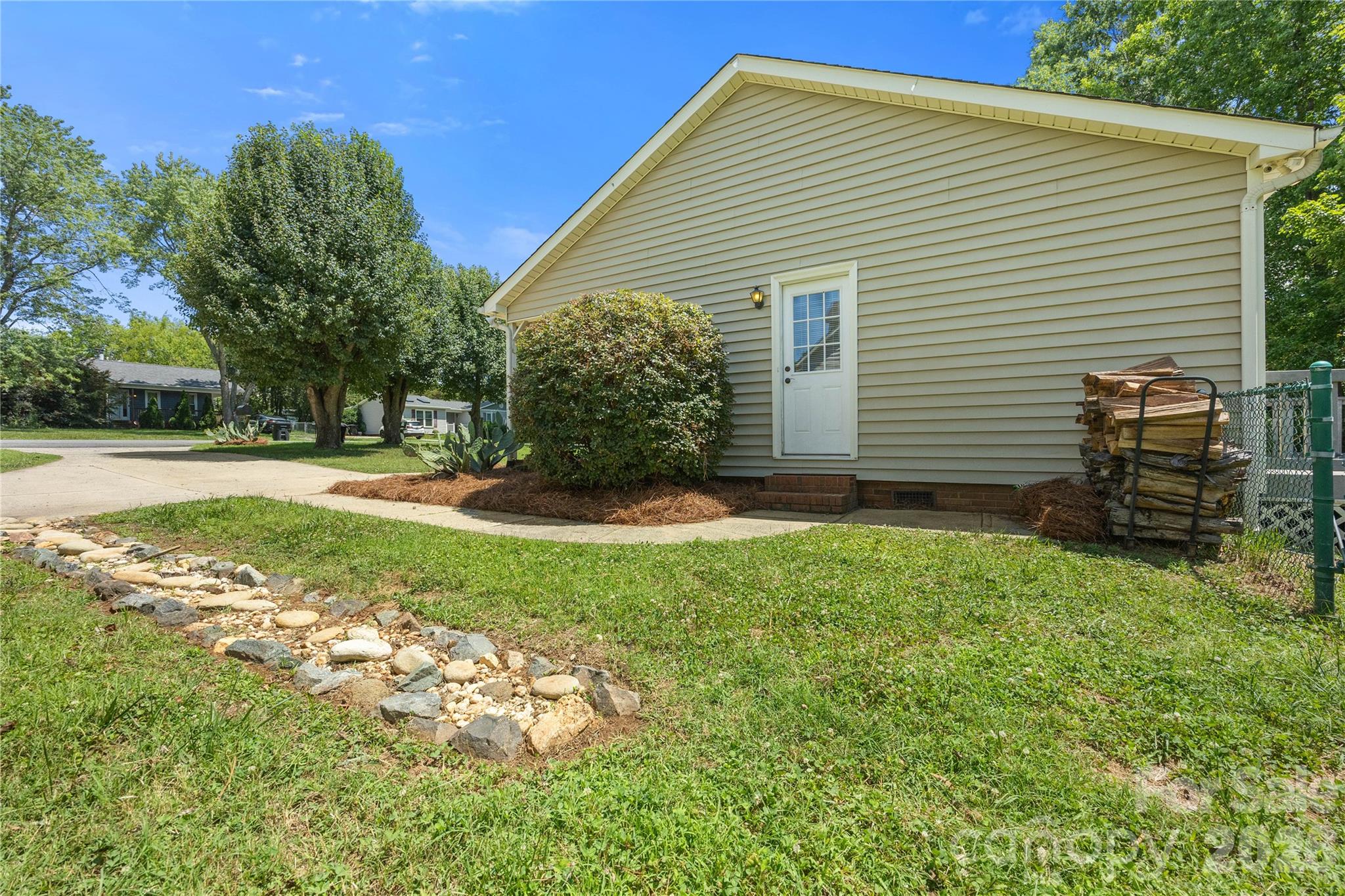 3571 Farm Lake Drive Property Photo 19