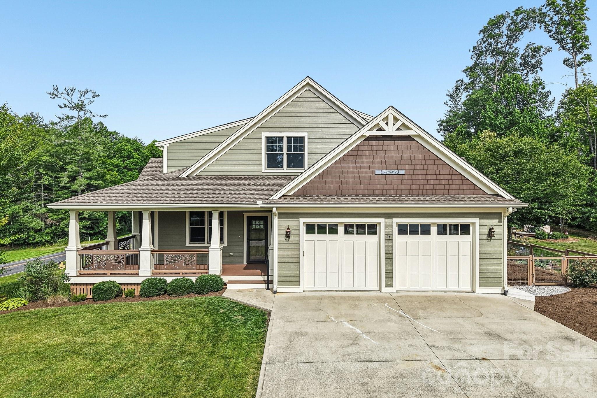 17 Hamilton Woods Lane Property Photo 2