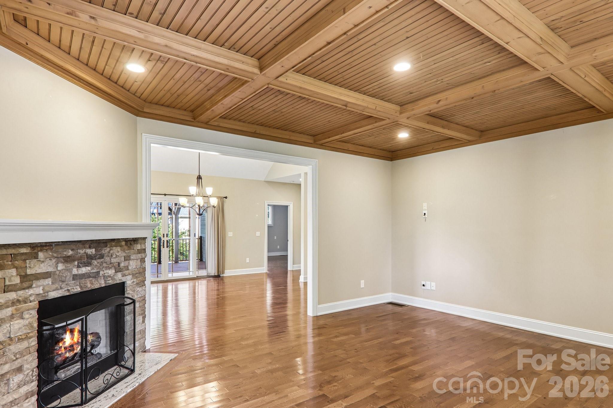 17 Hamilton Woods Lane Property Photo 10