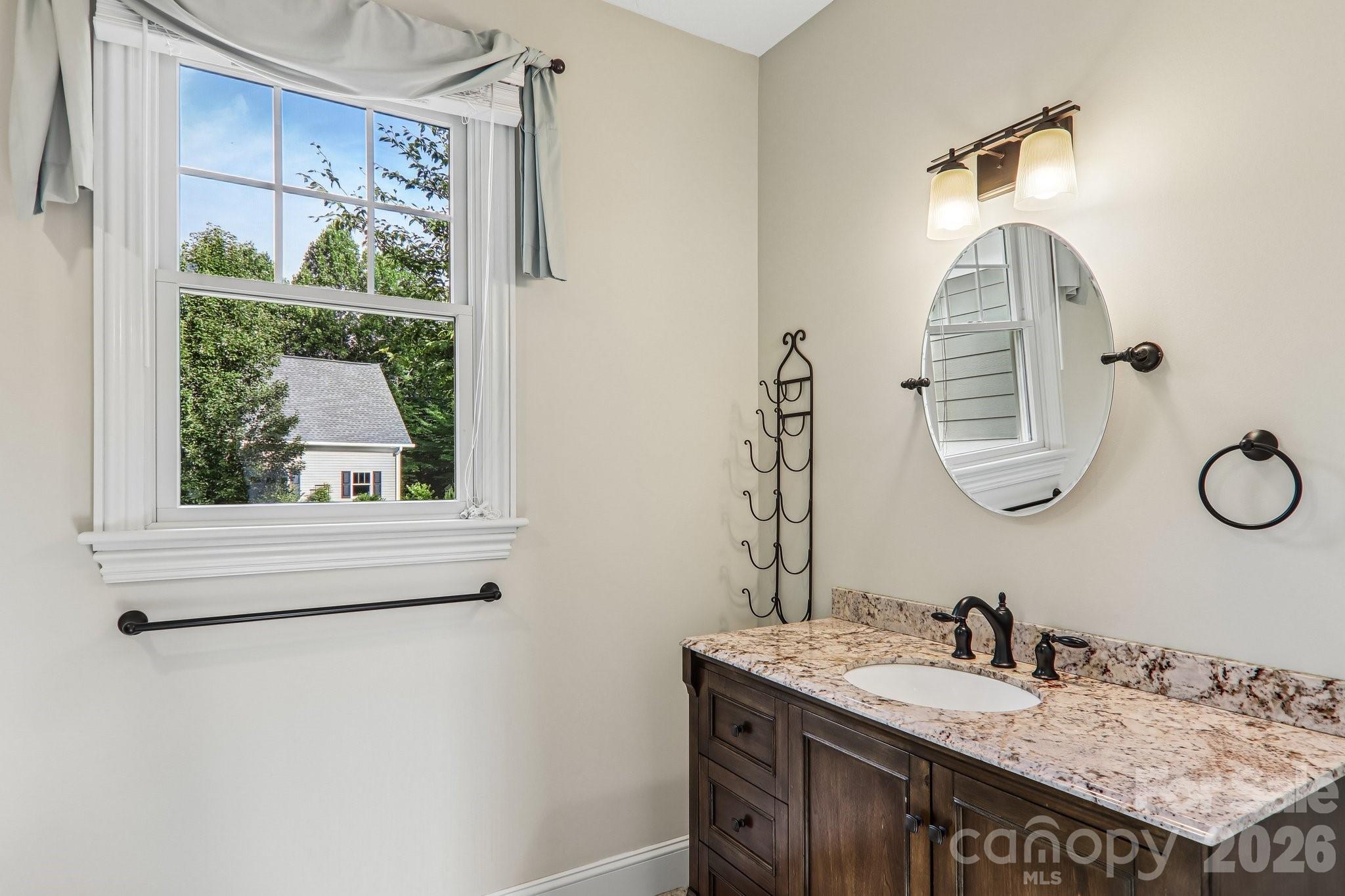 17 Hamilton Woods Lane Property Photo 29
