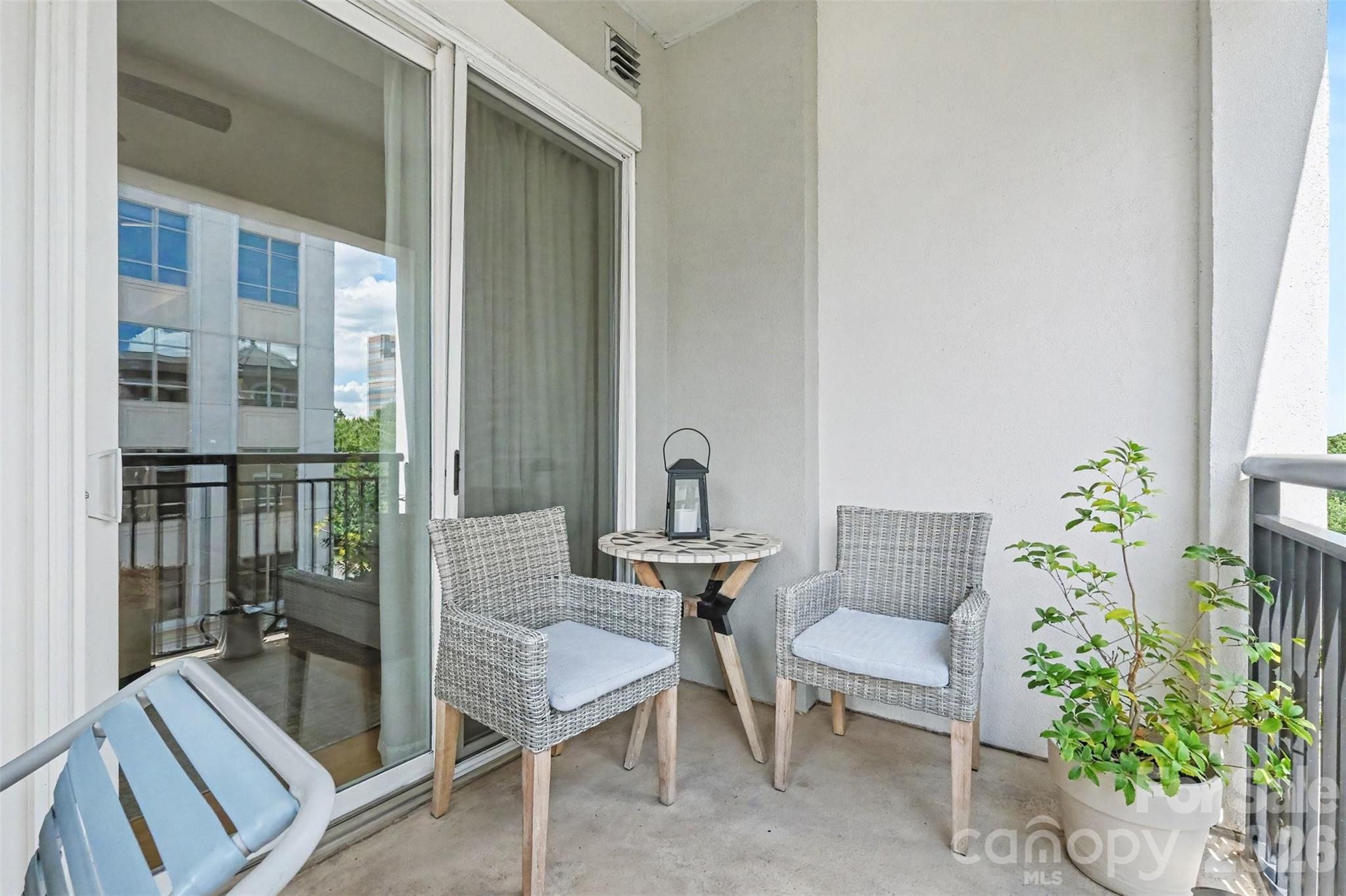 4625 Piedmont Row Drive 602 Property Photo 11