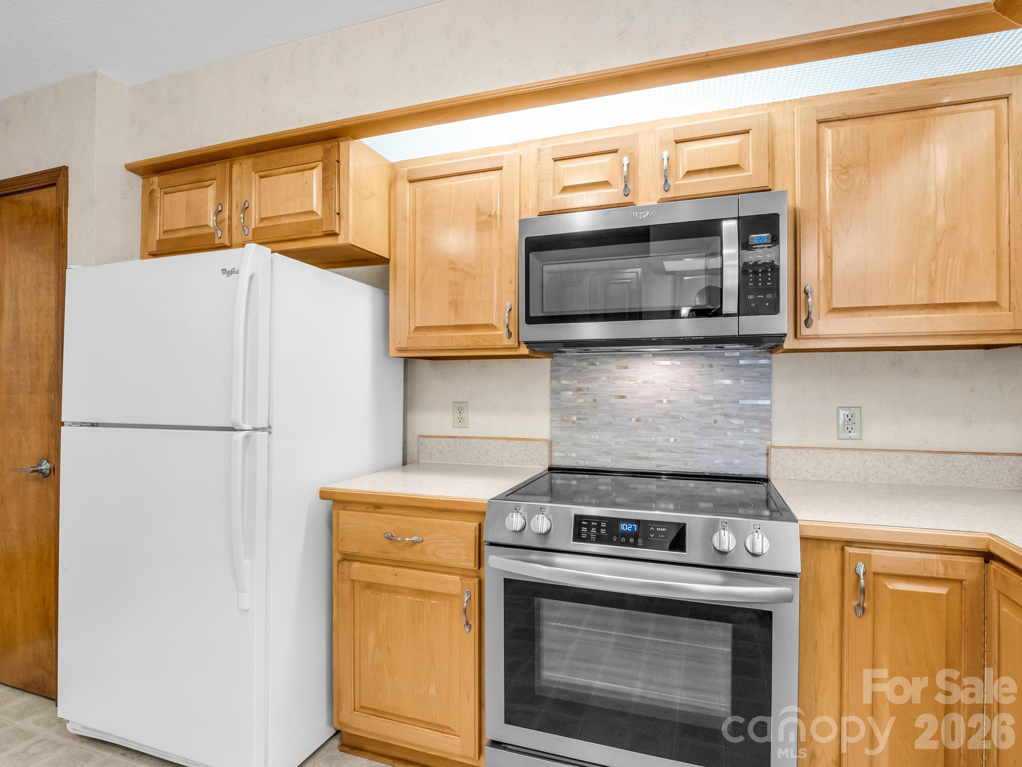 341 Laurel Park Place Property Photo 15