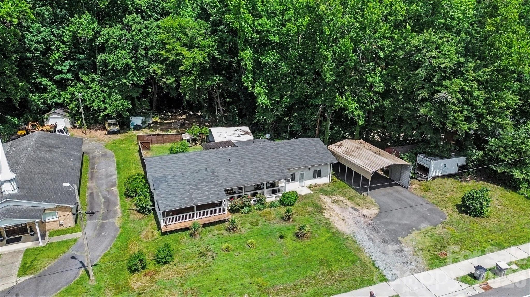 1306 Mooresville Road Property Photo 17