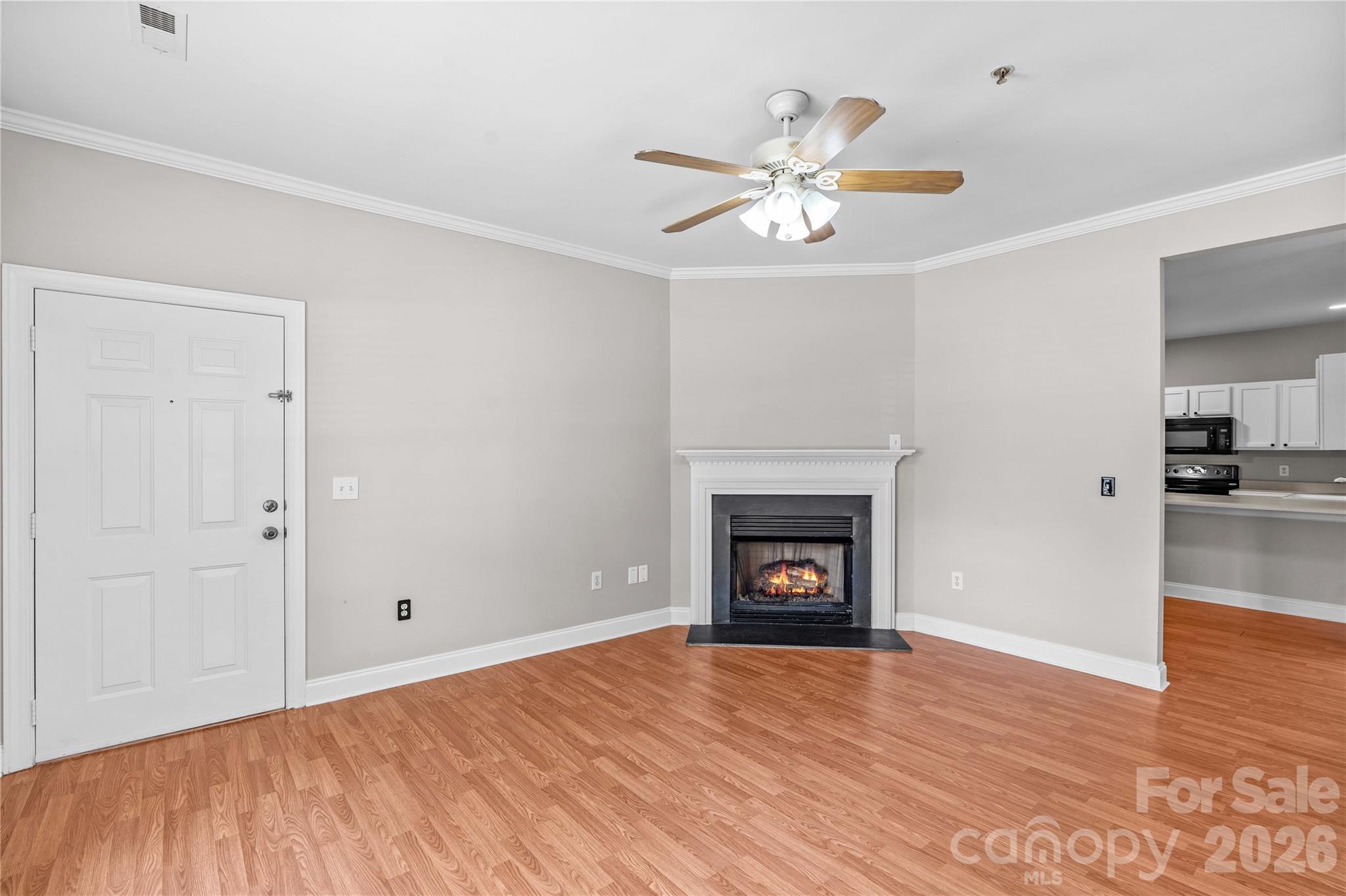 21231 Hickory Street Property Photo 6