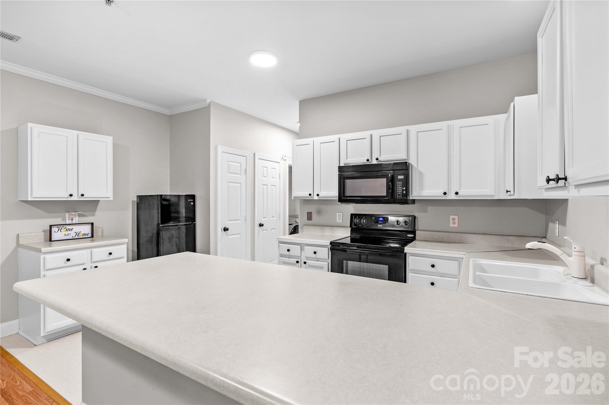 21231 Hickory Street Property Photo 10