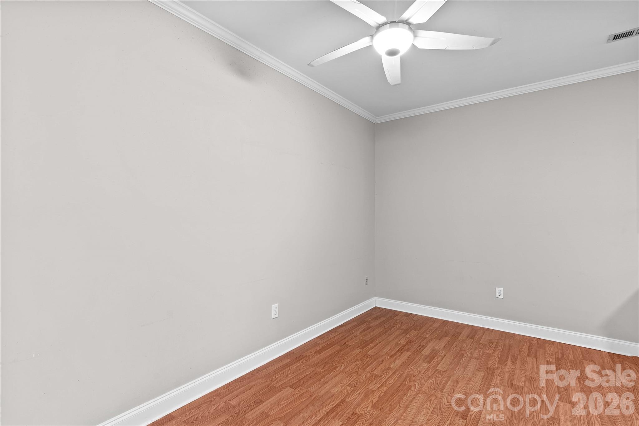21231 Hickory Street Property Photo 13