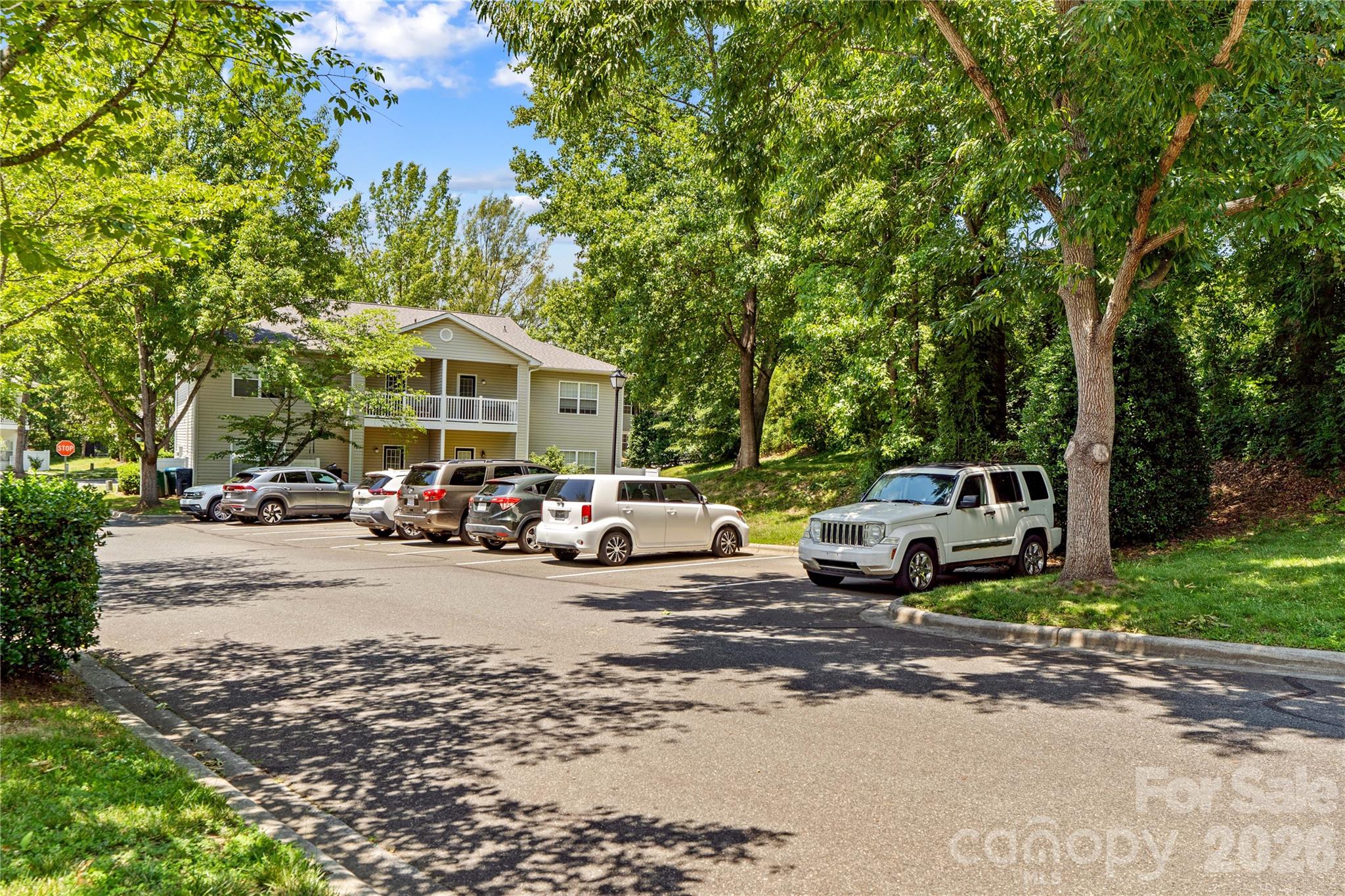 21231 Hickory Street Property Photo 32
