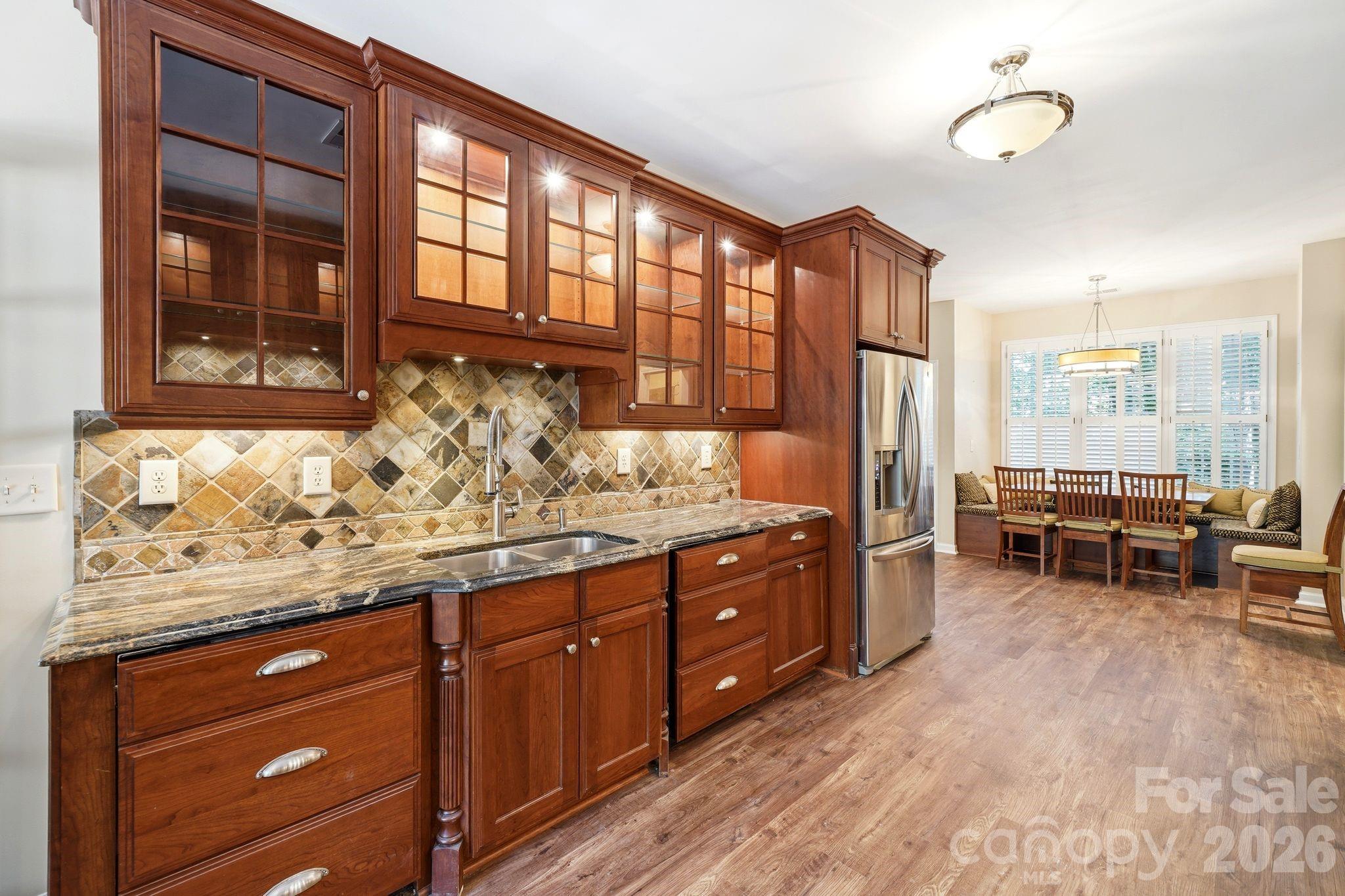 7711 Abbotsinch Court Property Photo 13