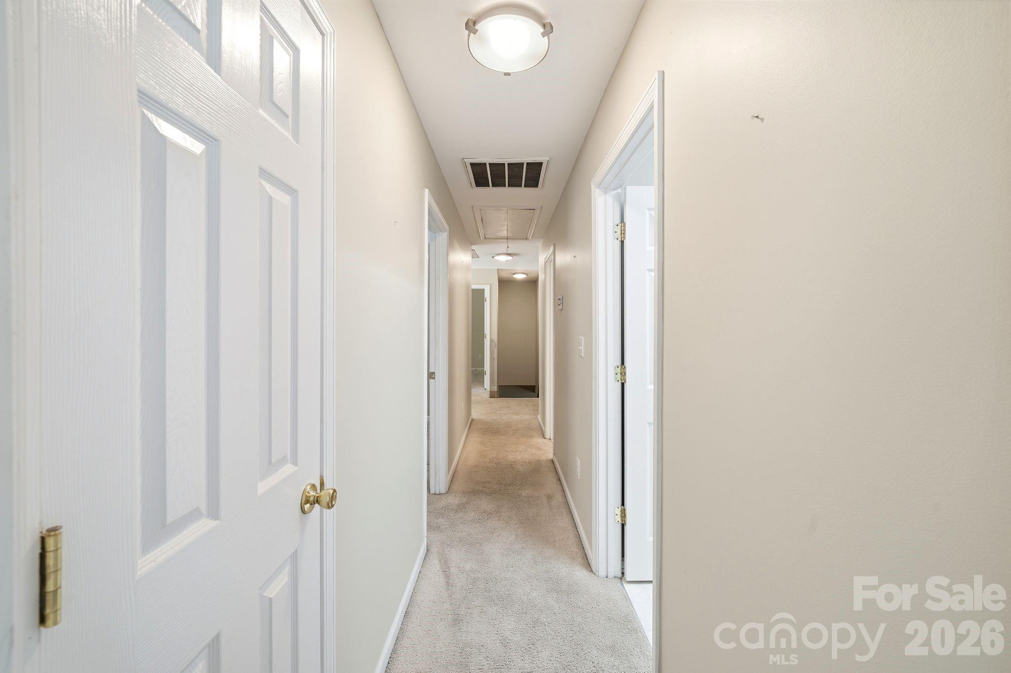 7711 Abbotsinch Court Property Photo 29