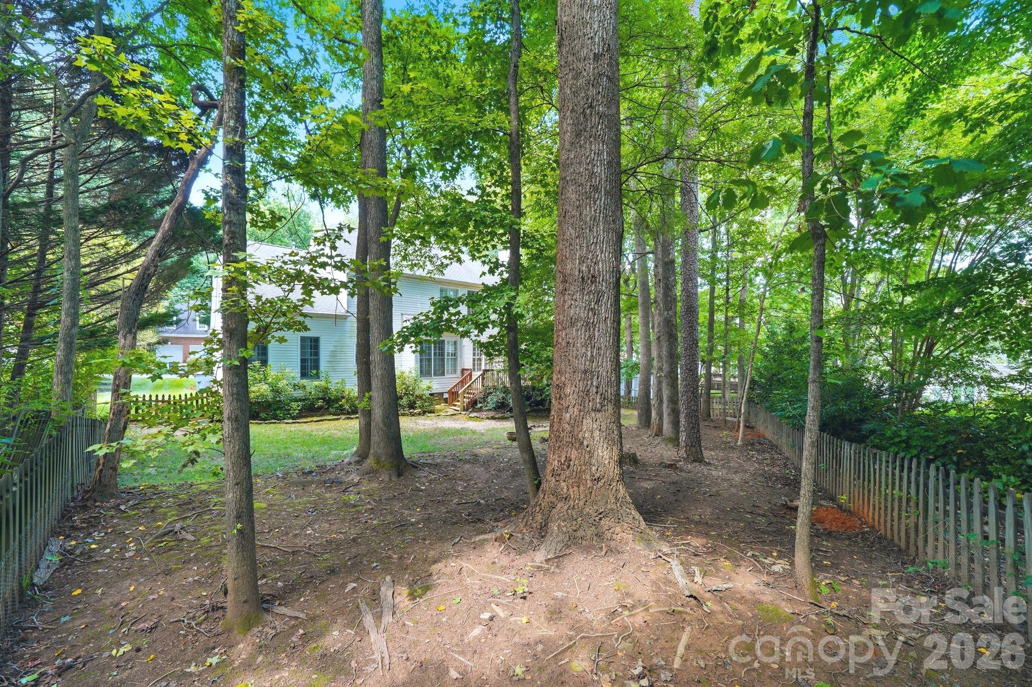 7711 Abbotsinch Court Property Photo 36