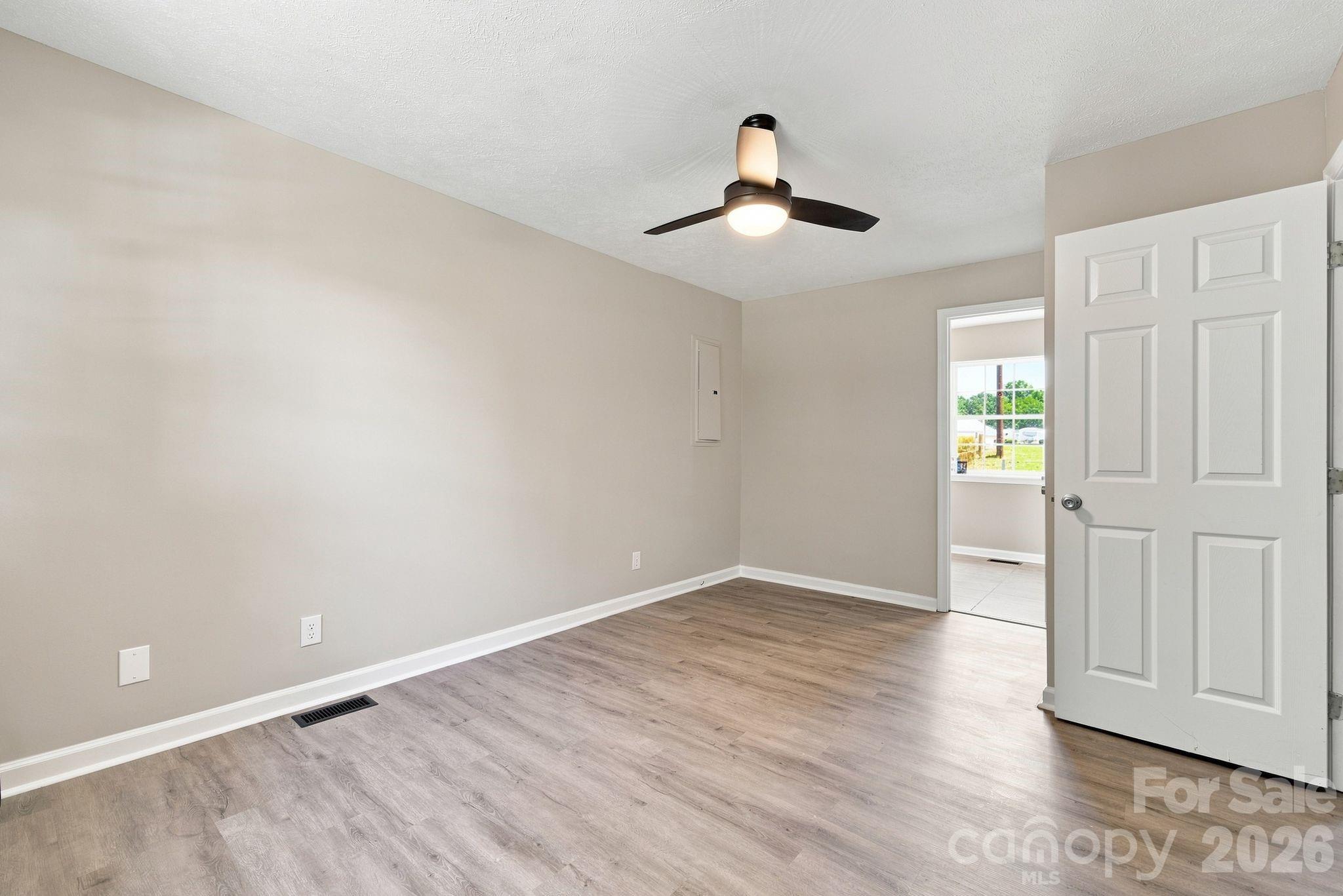 4709 Charlotte Highway Property Photo 13