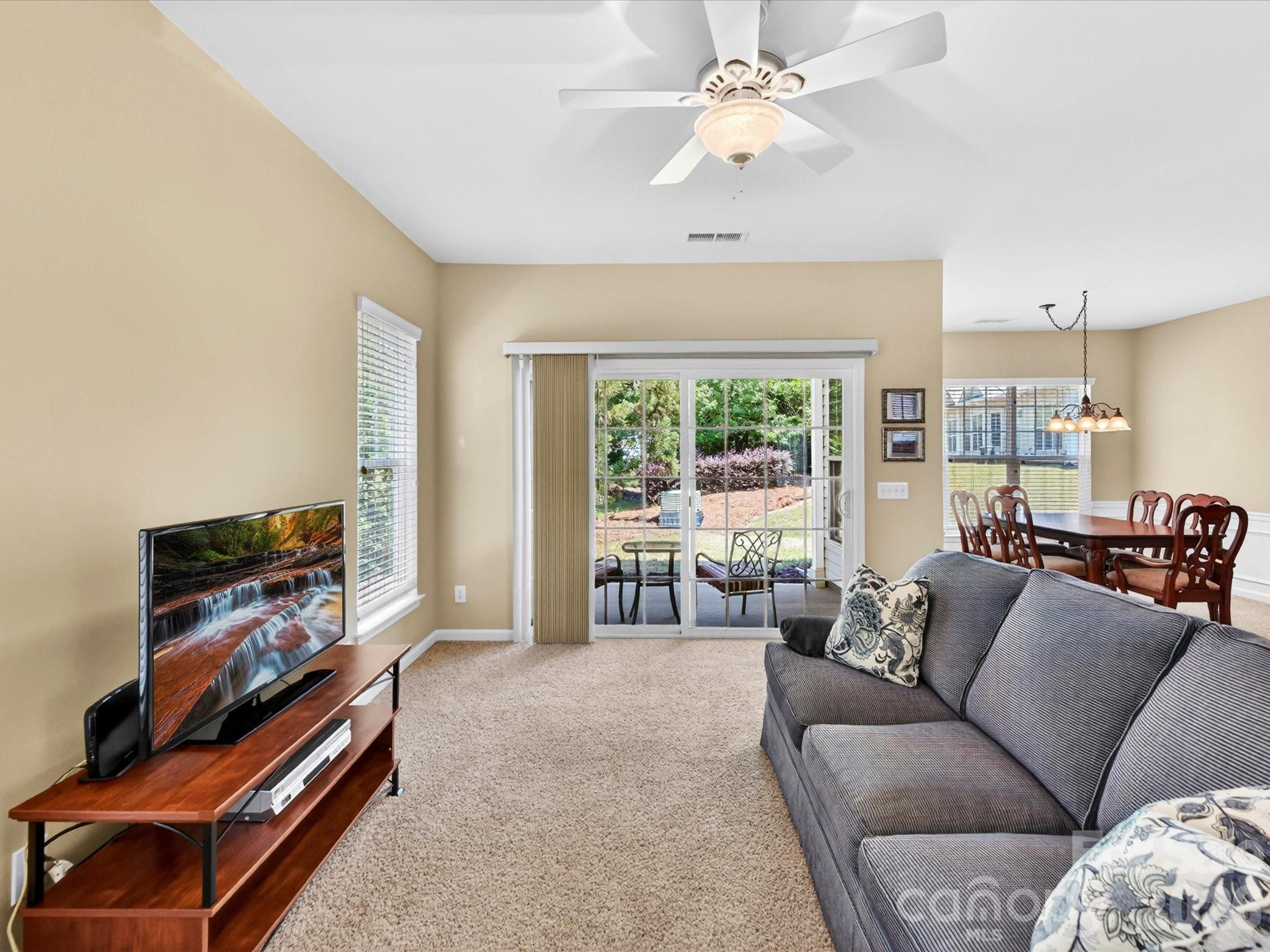 31476 Royal Tern Lane Property Photo 7