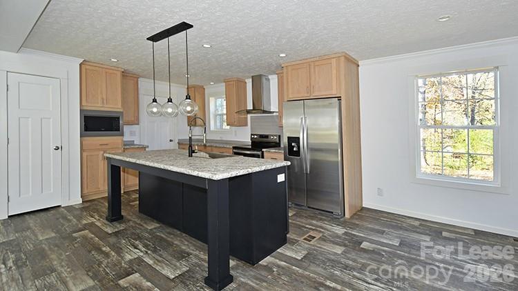 5433 King Wilkinson Road Property Photo 1