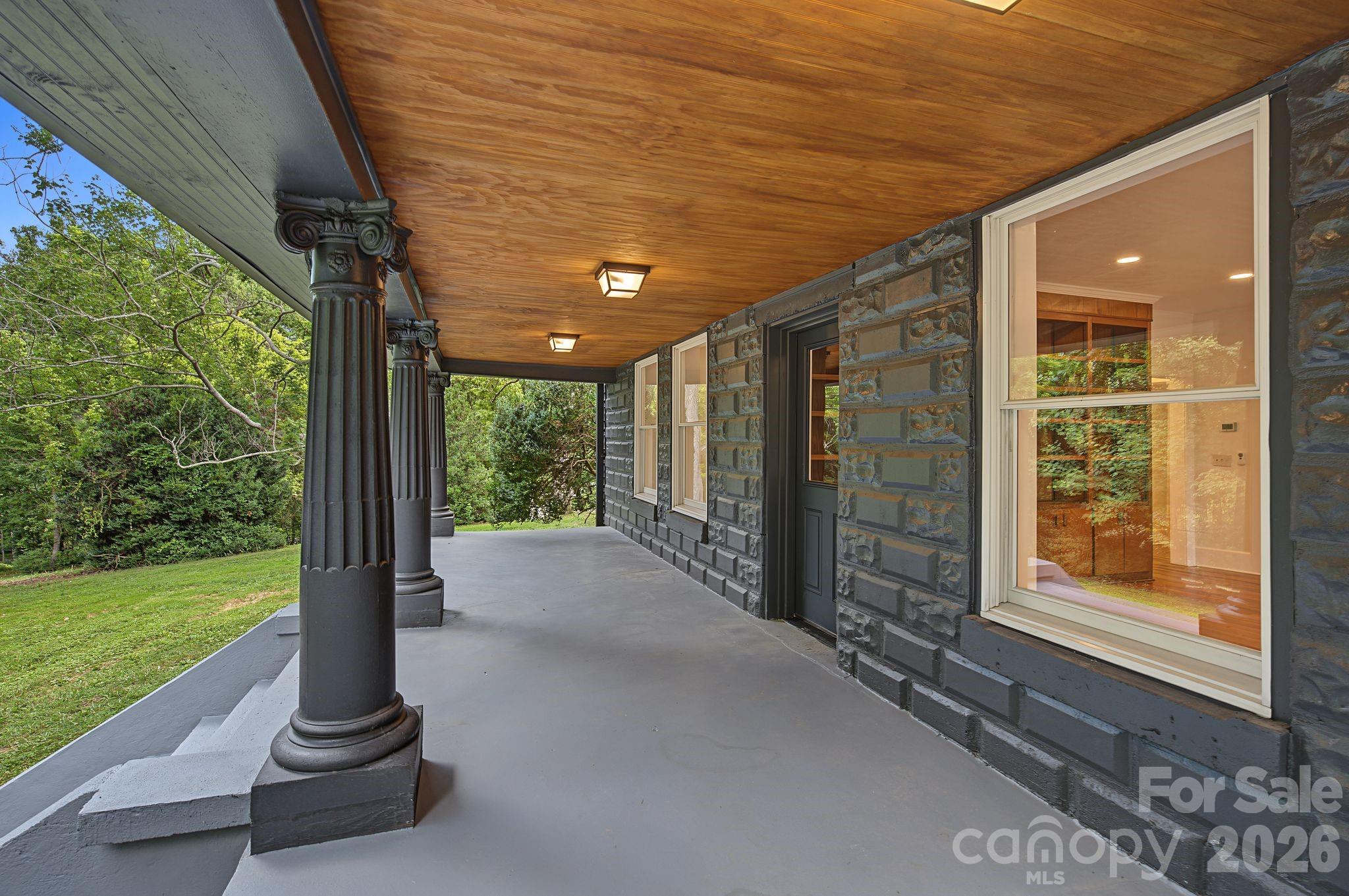 385 Chunns Cove Road Property Photo 4