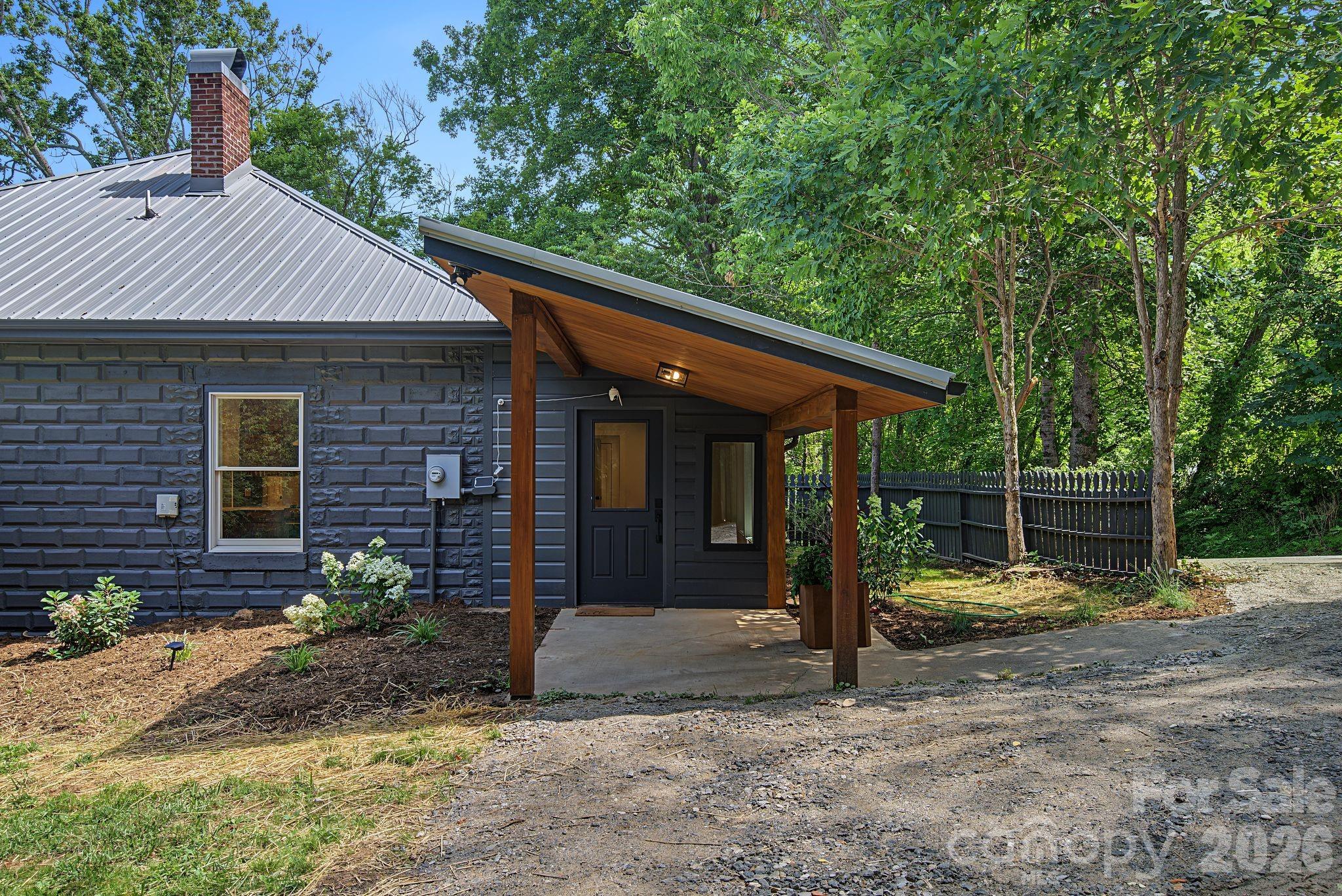 385 Chunns Cove Road Property Photo 23