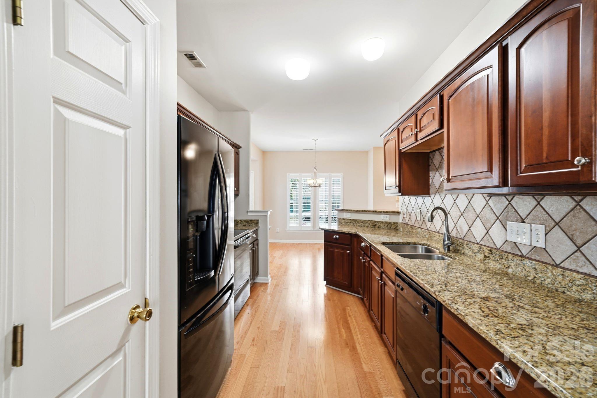 12524 Eudora Lane Property Photo 12