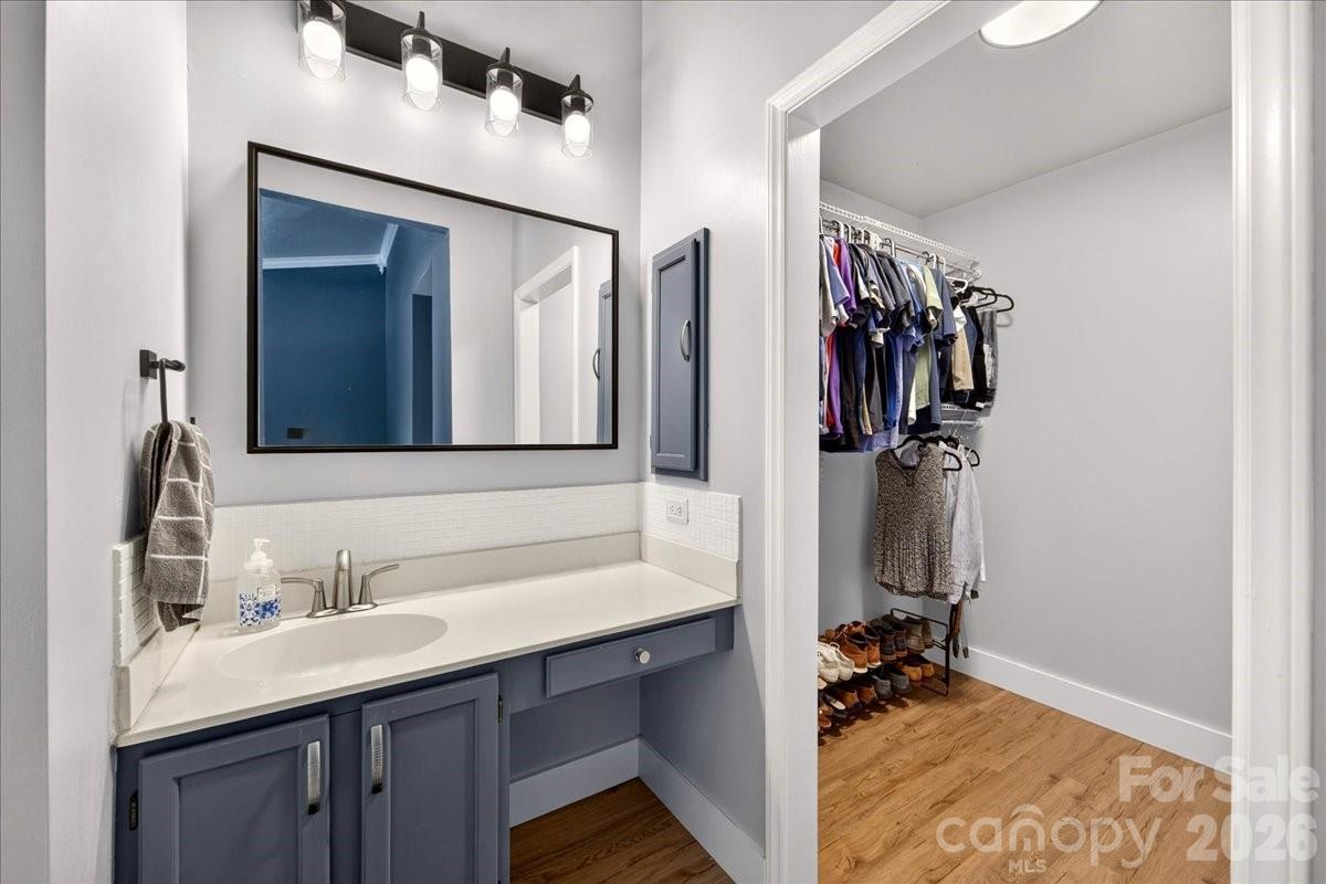 8220 Legare Court Property Photo 10