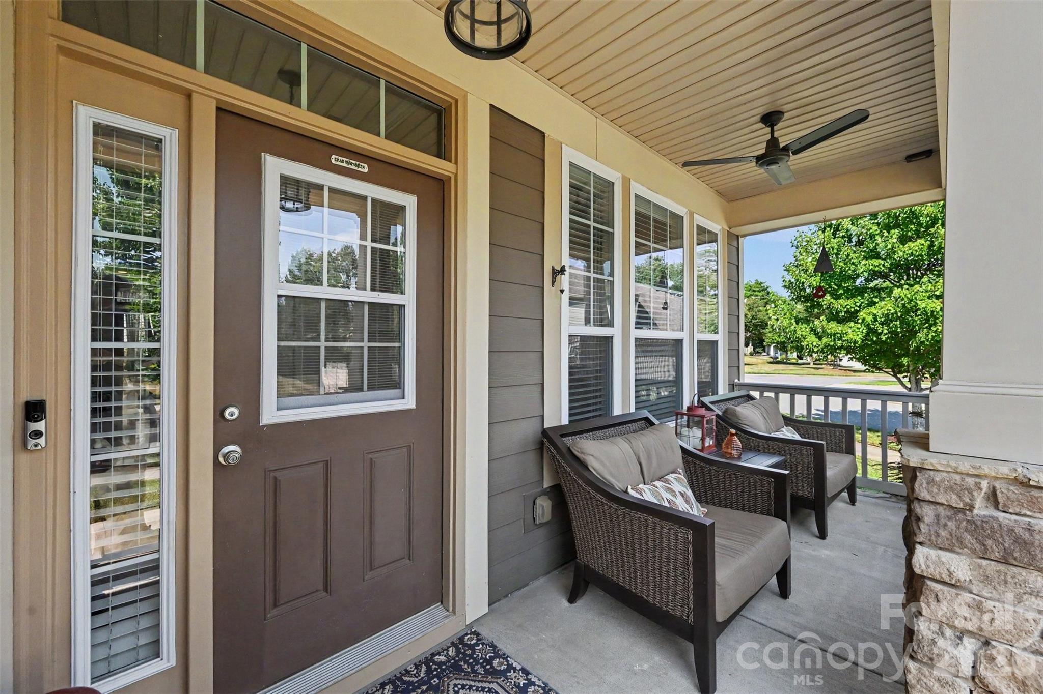 10113 Blackstone Drive Property Photo 2
