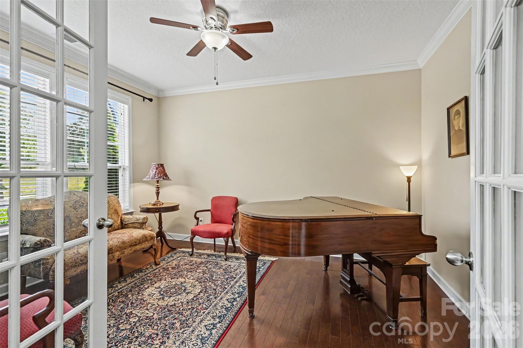 10113 Blackstone Drive Property Photo 4