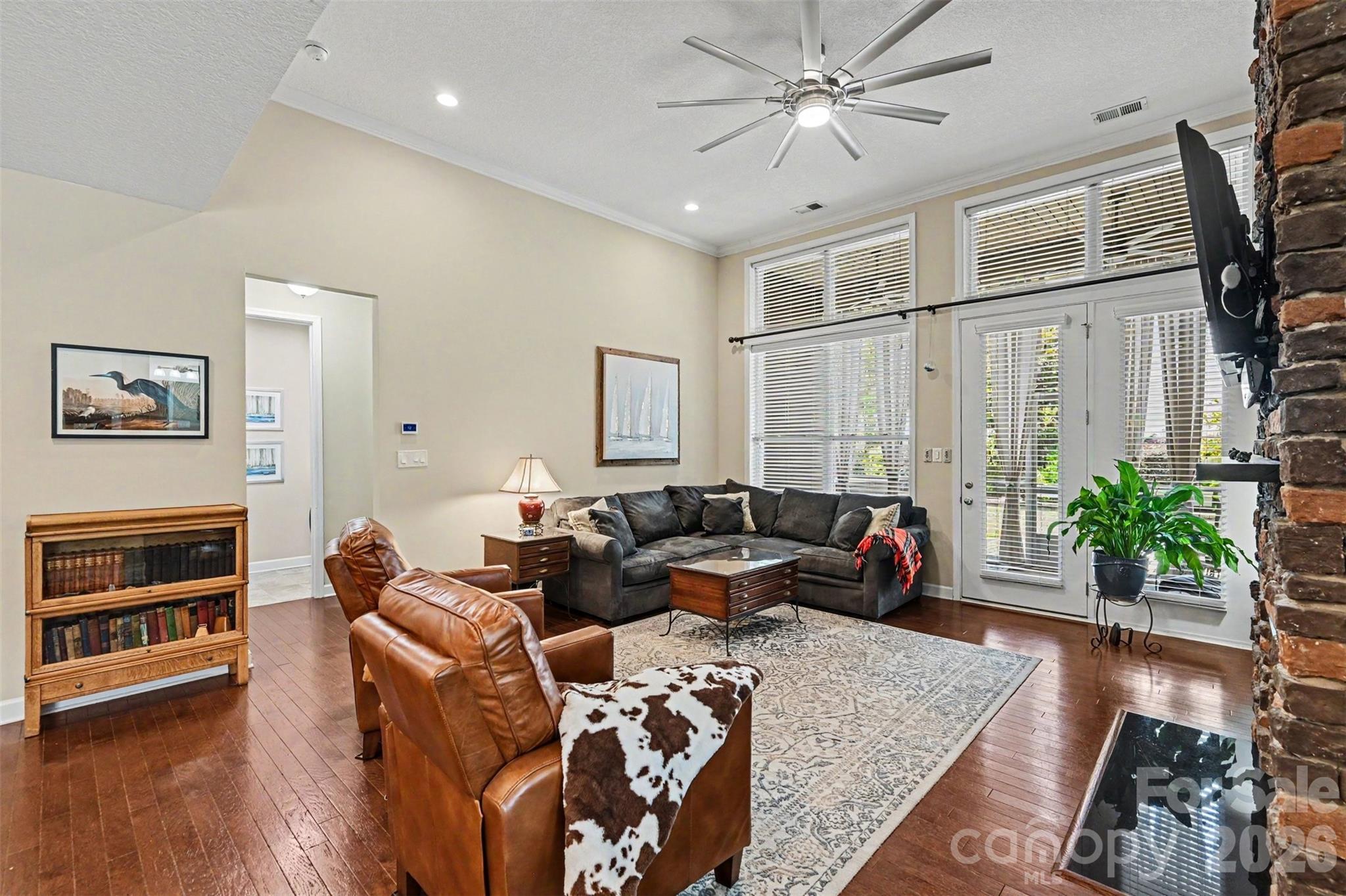 10113 Blackstone Drive Property Photo 12