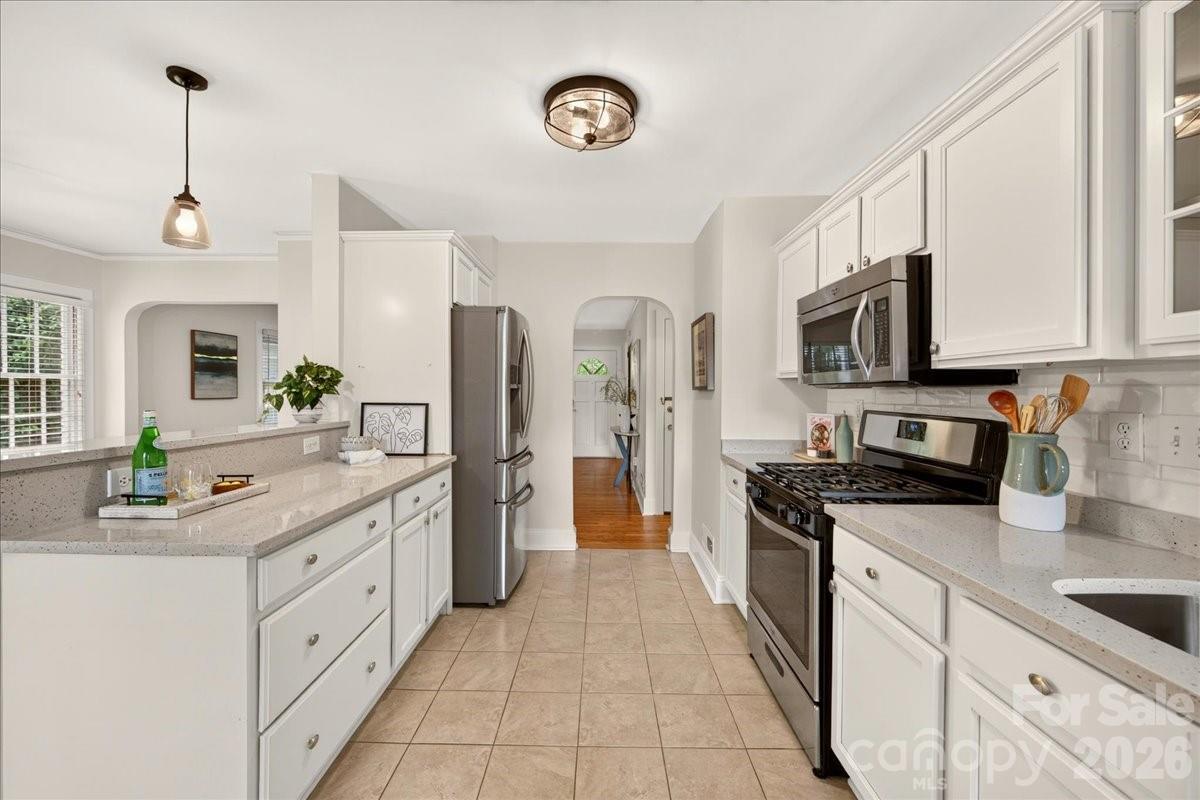 1808 Truman Road Property Photo 3