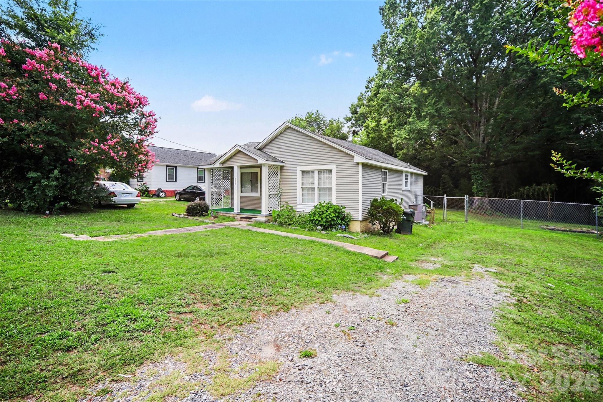 125 Proctor Street Property Photo 5