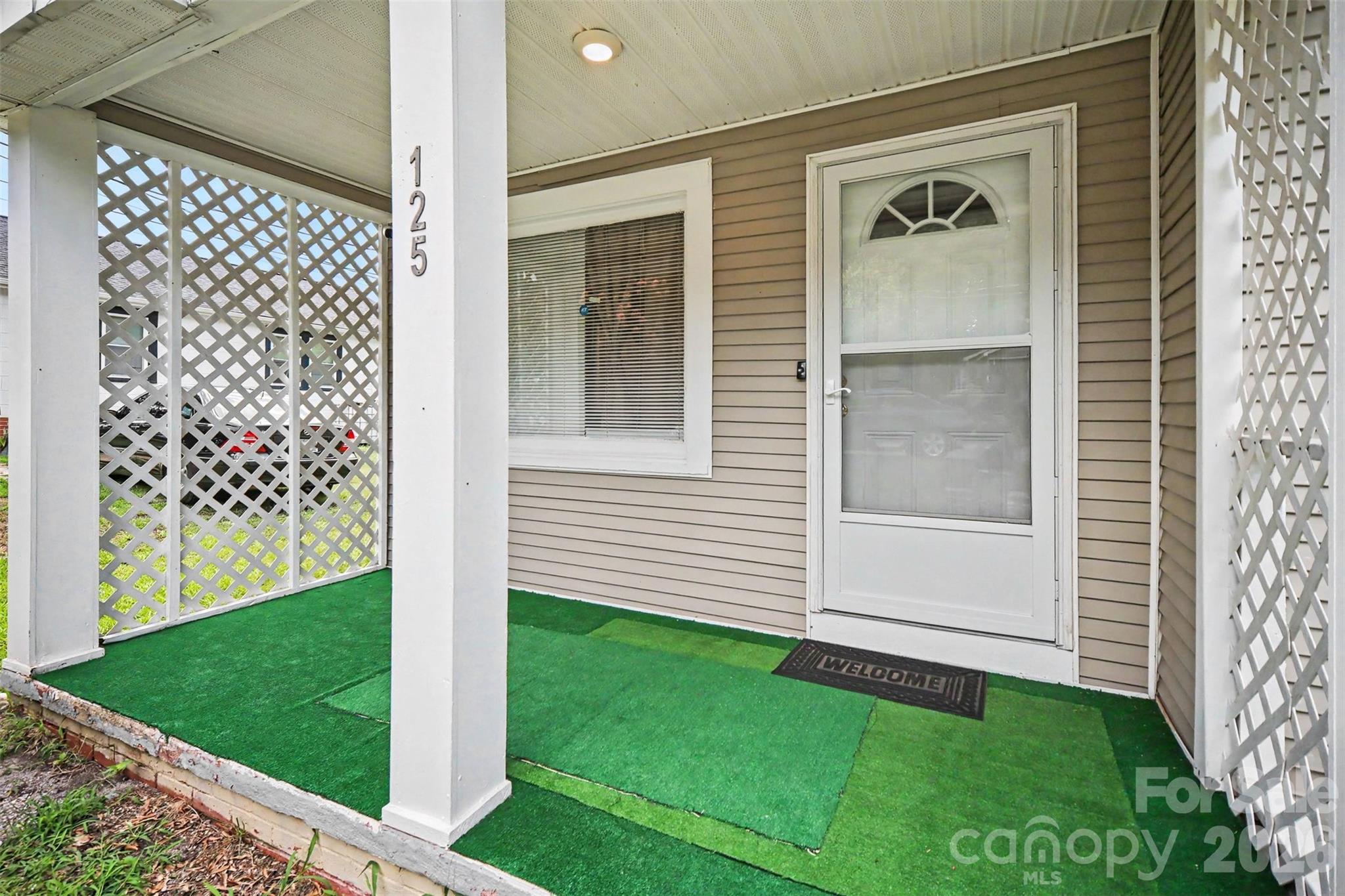 125 Proctor Street Property Photo 7