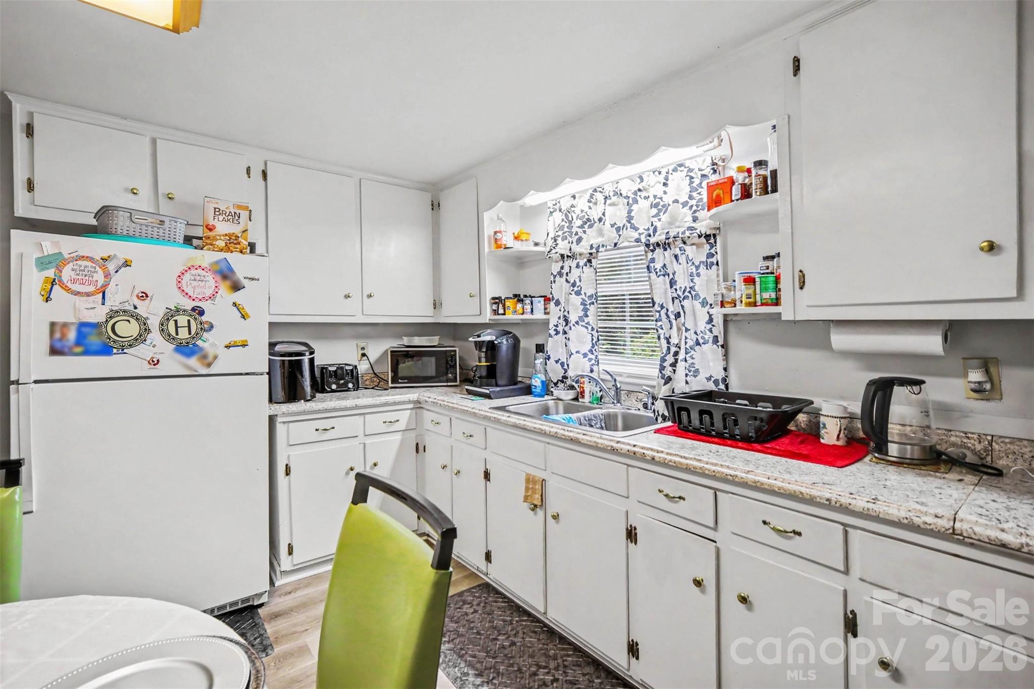 125 Proctor Street Property Photo 18