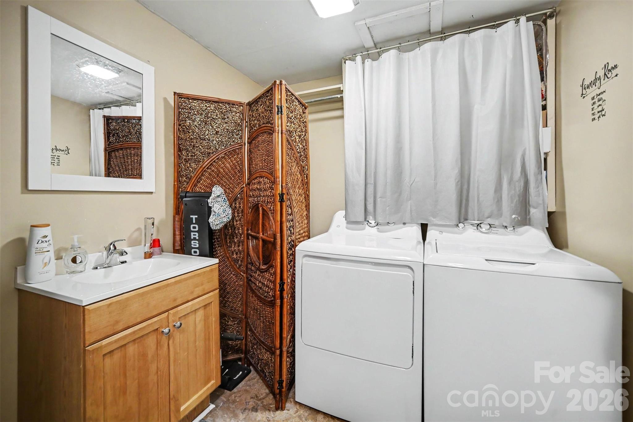 125 Proctor Street Property Photo 31
