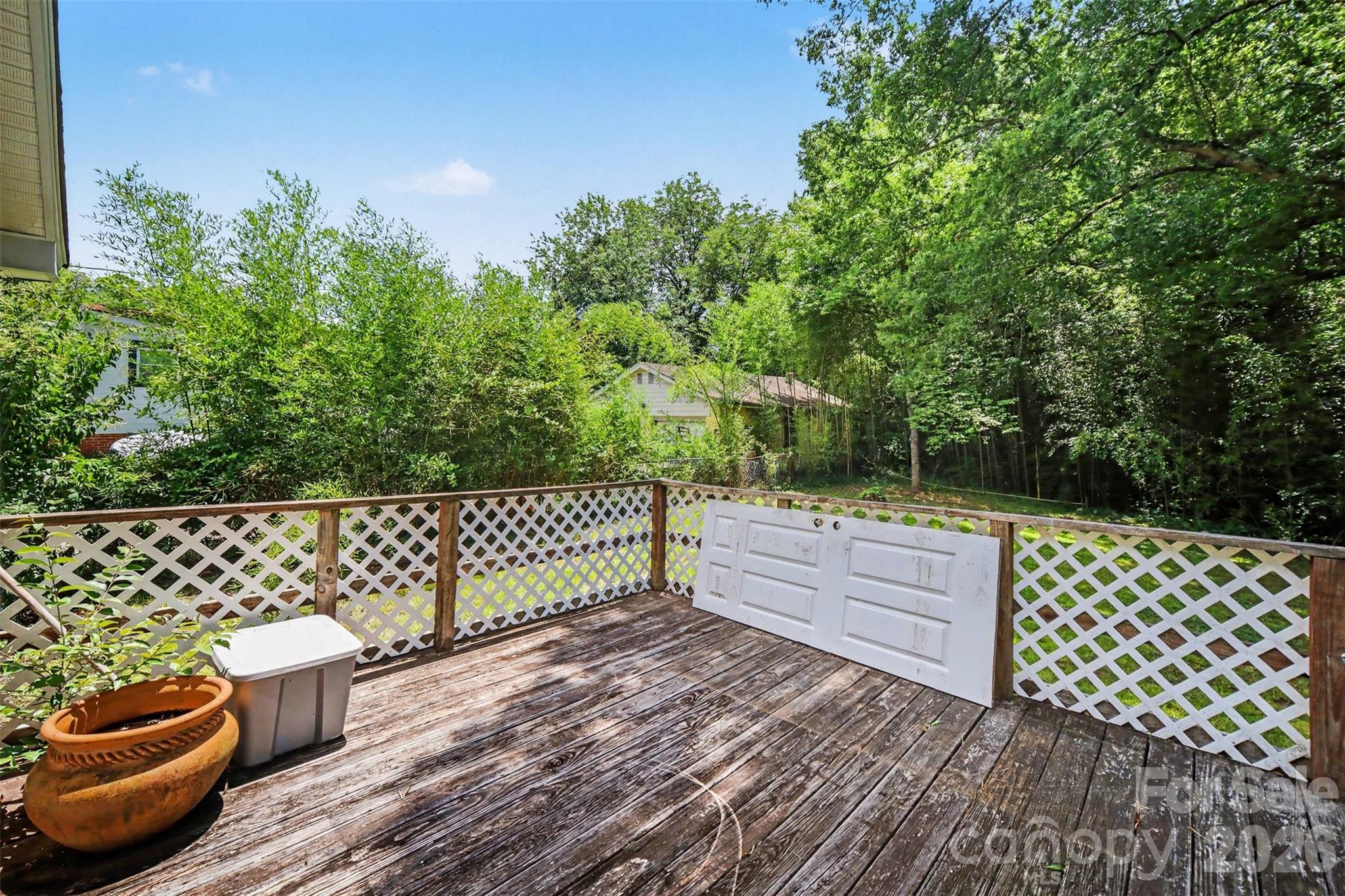 125 Proctor Street Property Photo 33