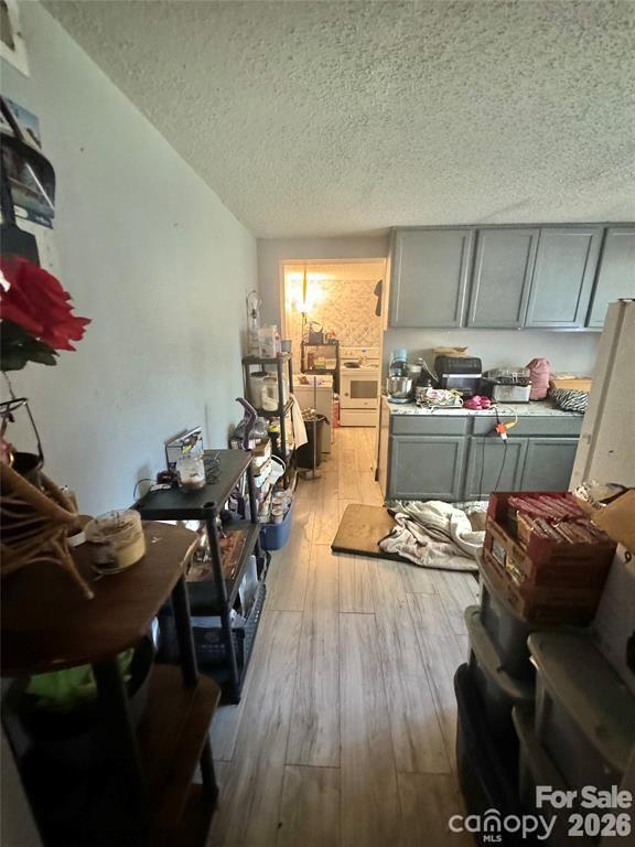 1028 Karendale Avenue Property Photo 11