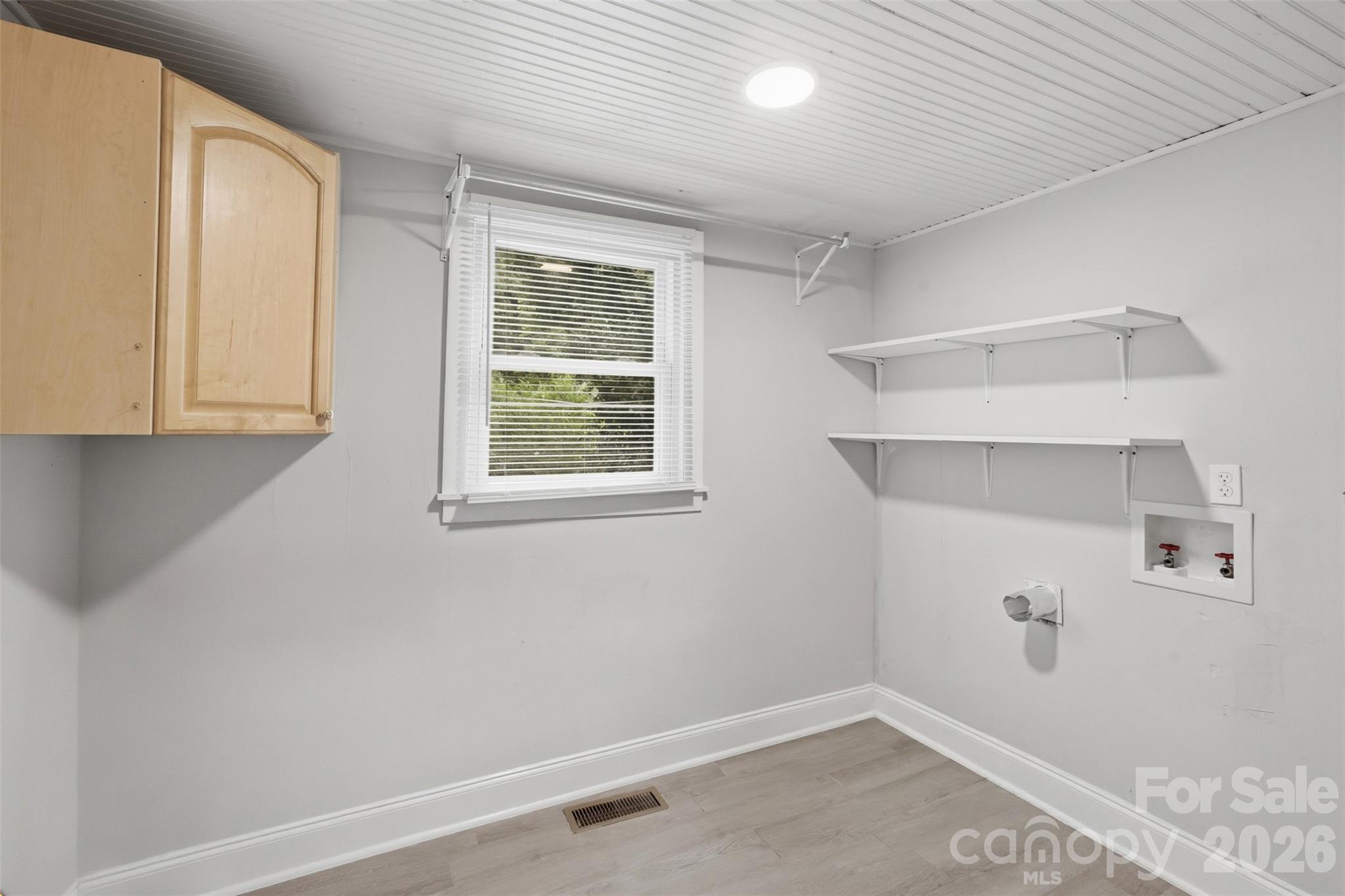 322 Willow Street Property Photo 12