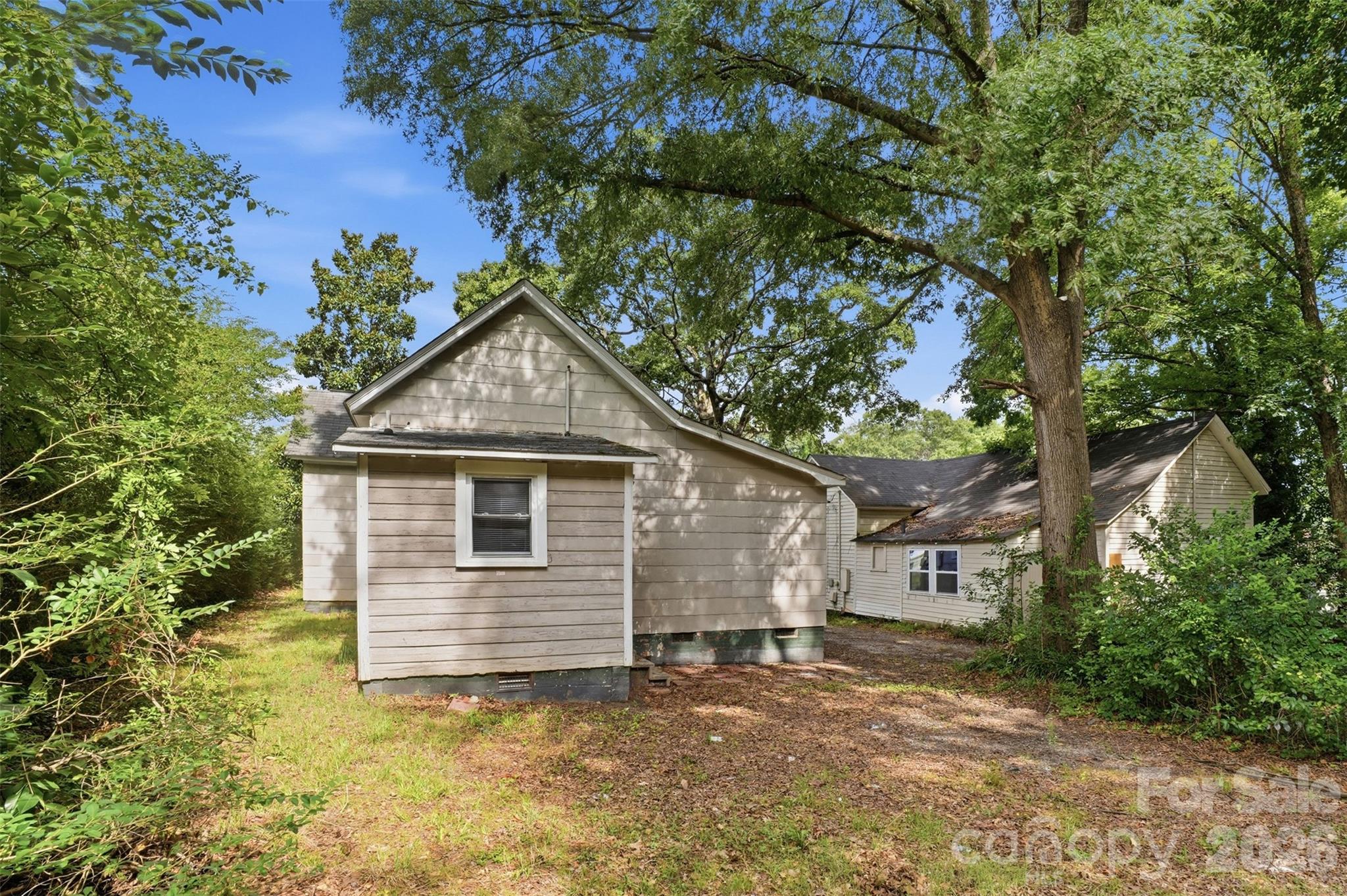 322 Willow Street Property Photo 24