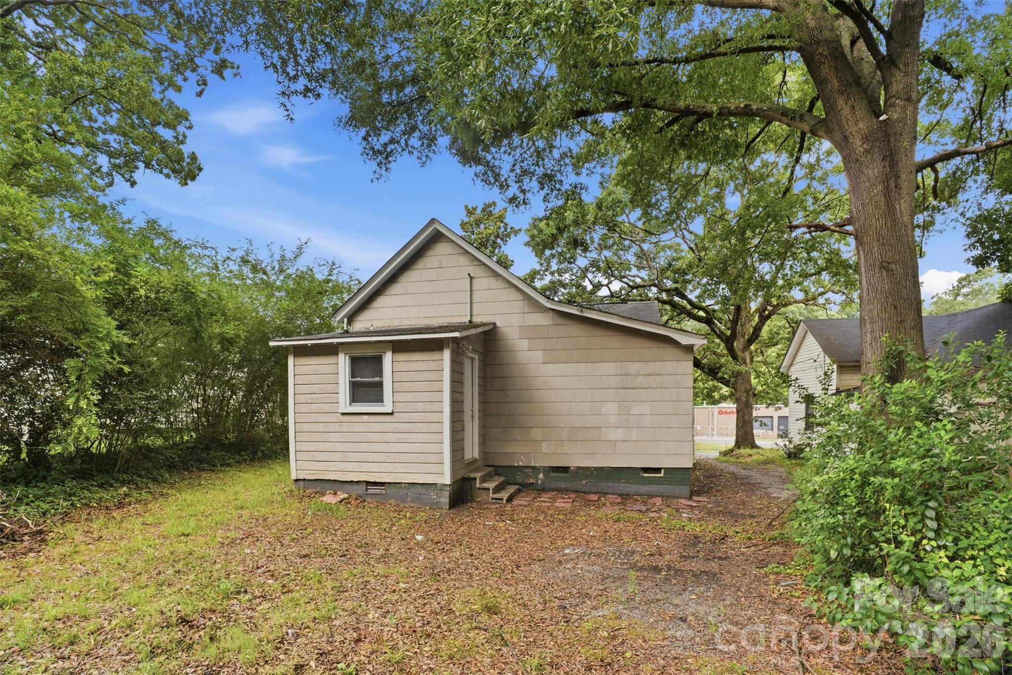322 Willow Street Property Photo 26