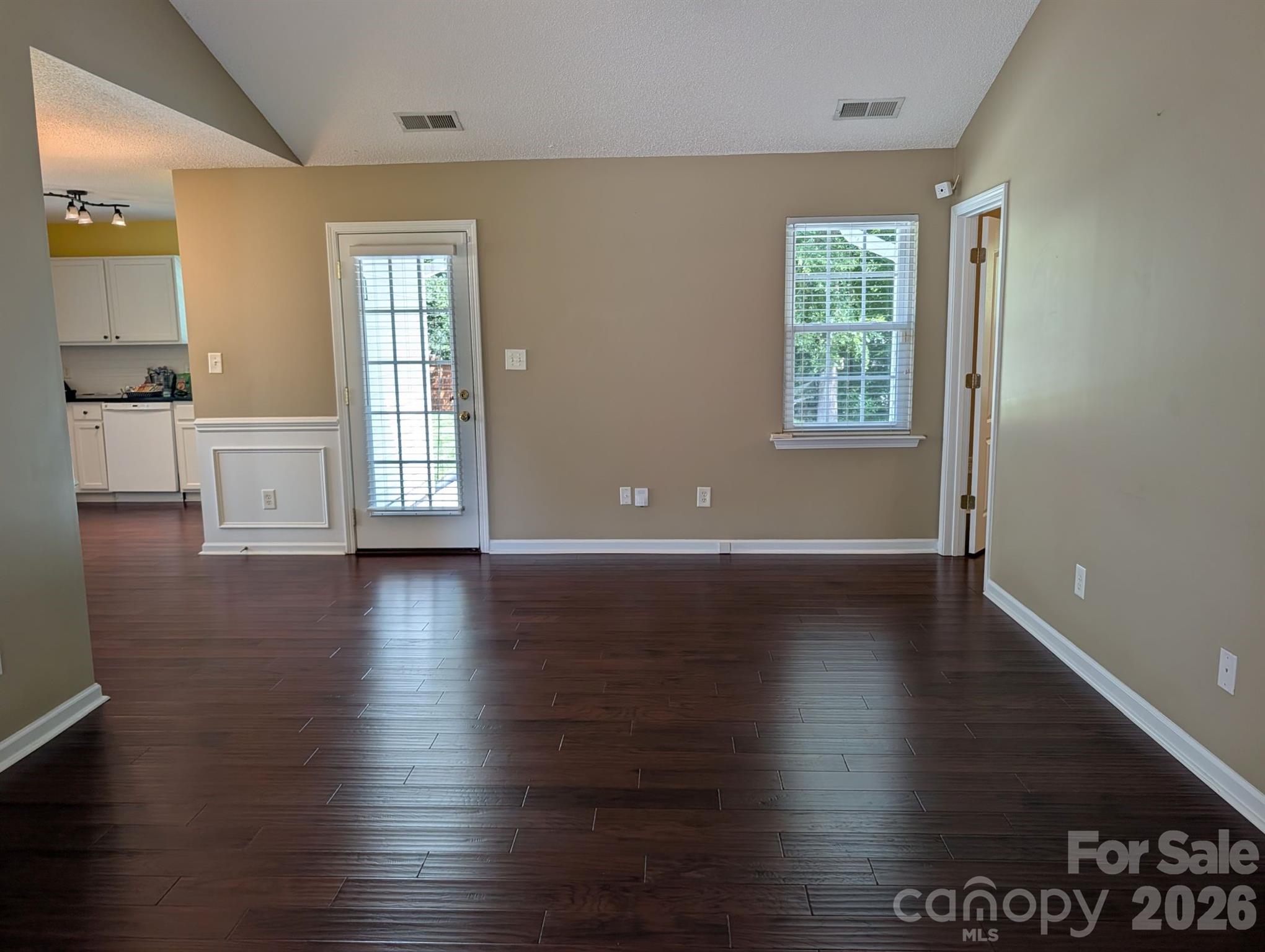 704 Gum Branch Road Property Photo 2
