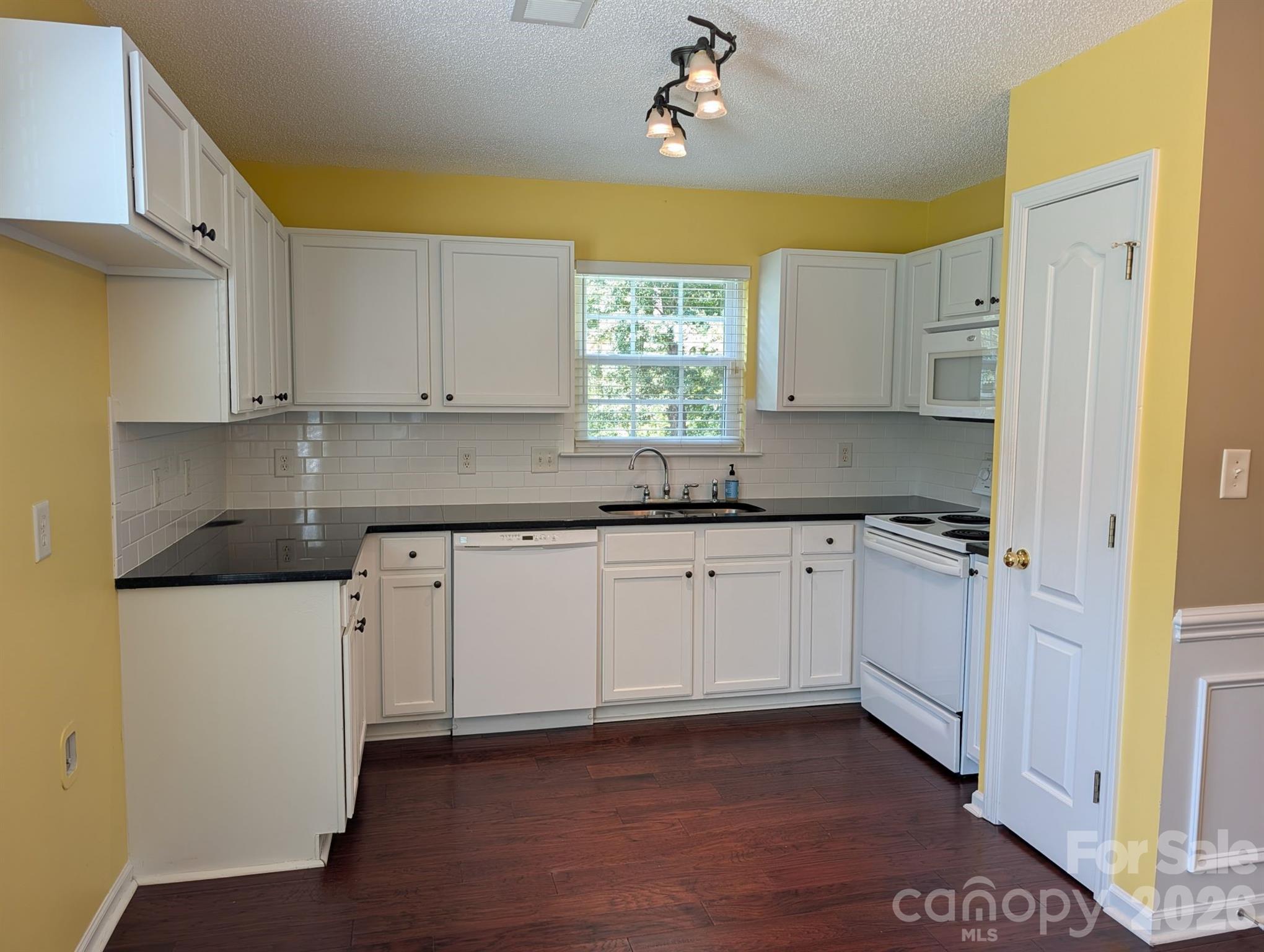 704 Gum Branch Road Property Photo 5