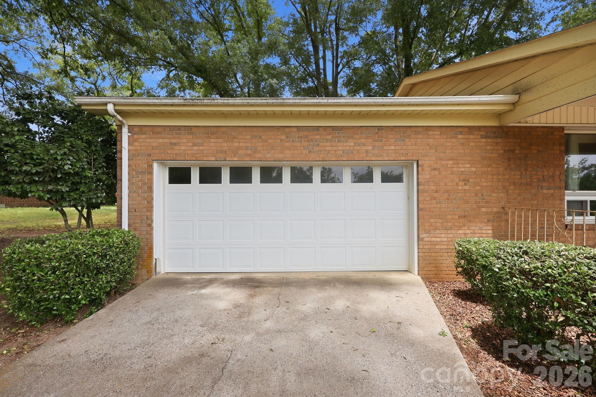 607 Ebenezer Road Property Photo 5