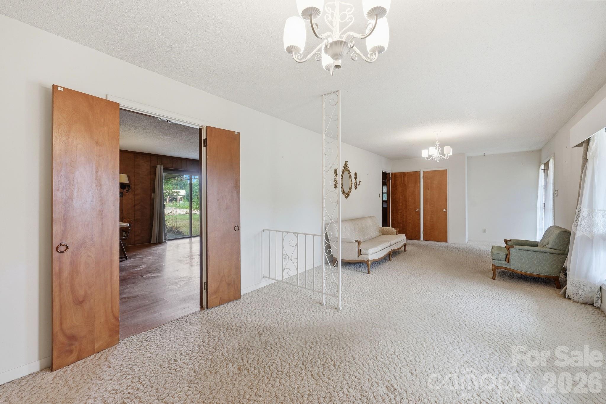 607 Ebenezer Road Property Photo 10