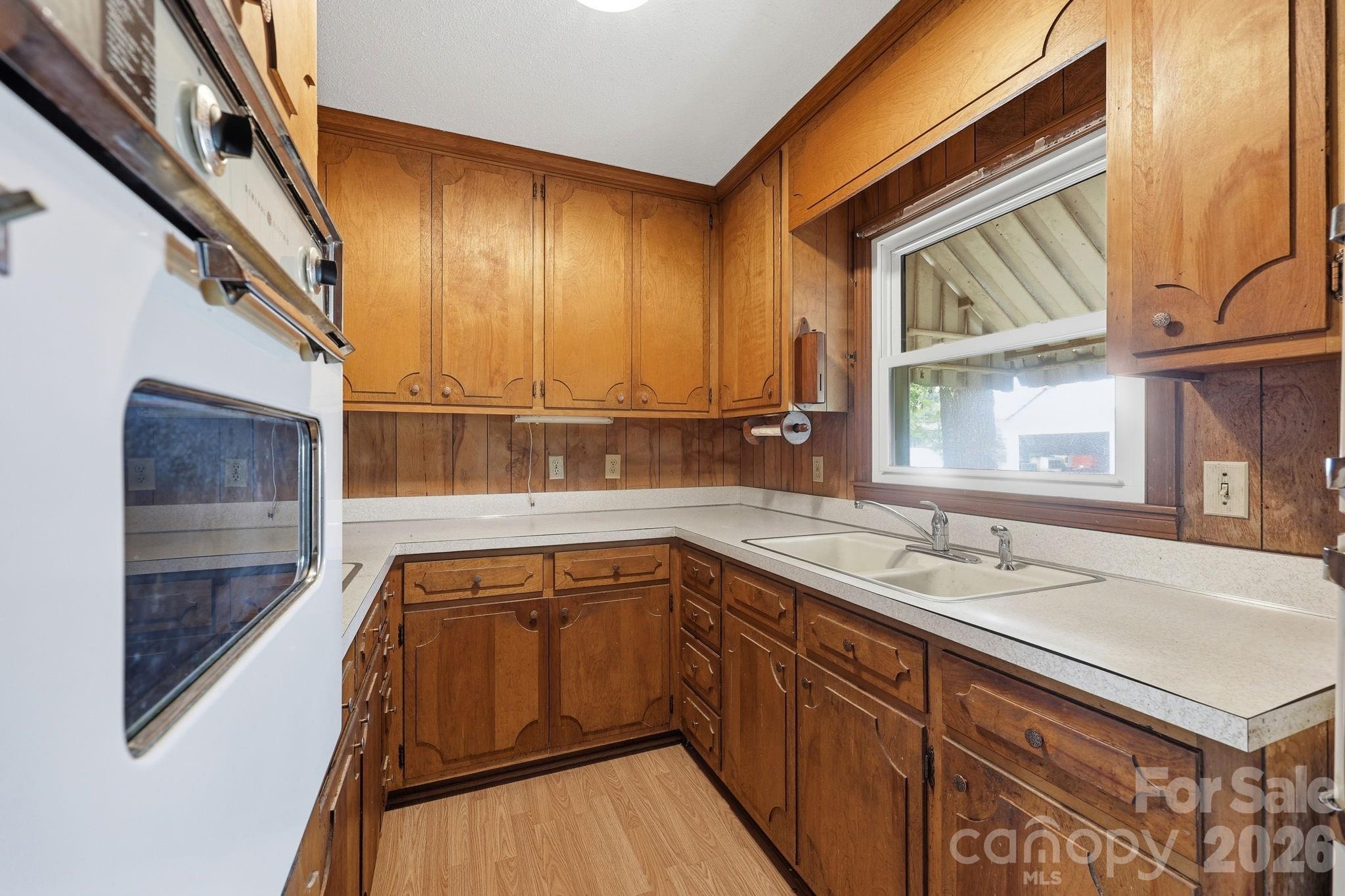607 Ebenezer Road Property Photo 13