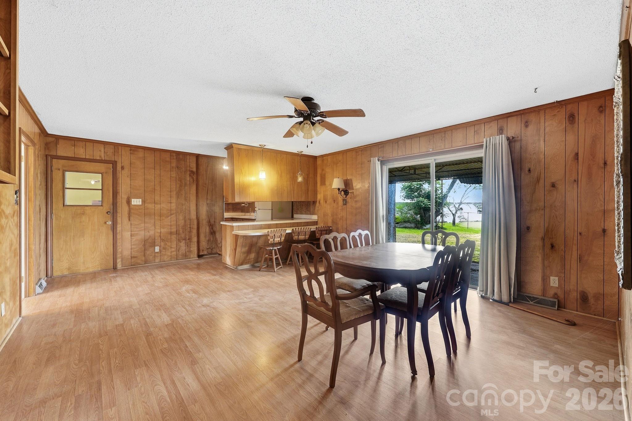 607 Ebenezer Road Property Photo 17