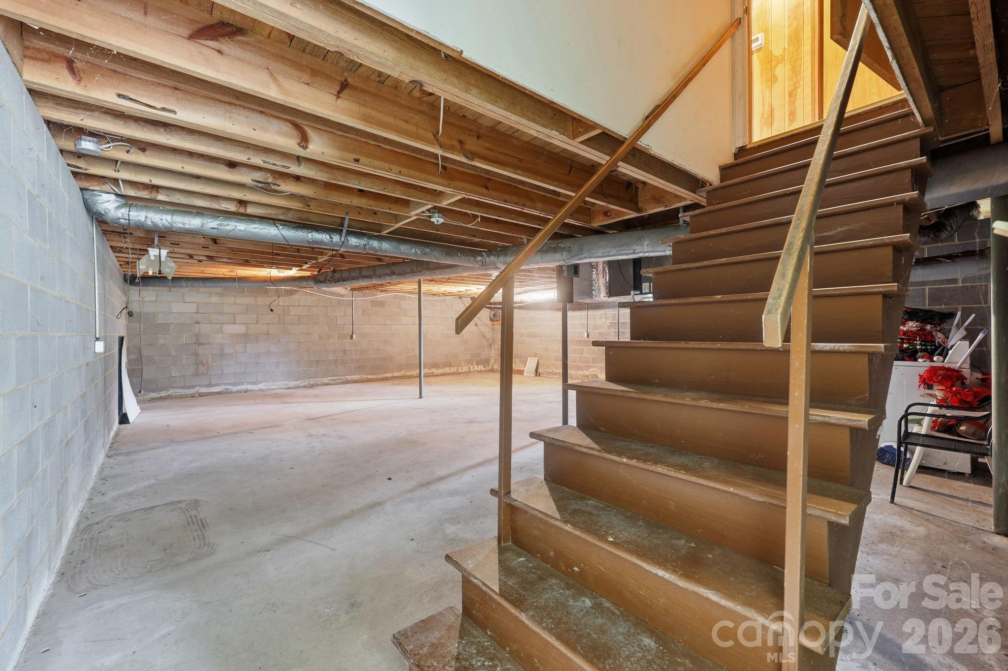607 Ebenezer Road Property Photo 29