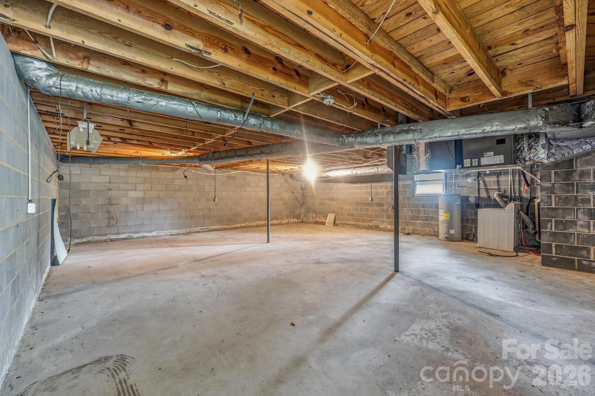 607 Ebenezer Road Property Photo 33