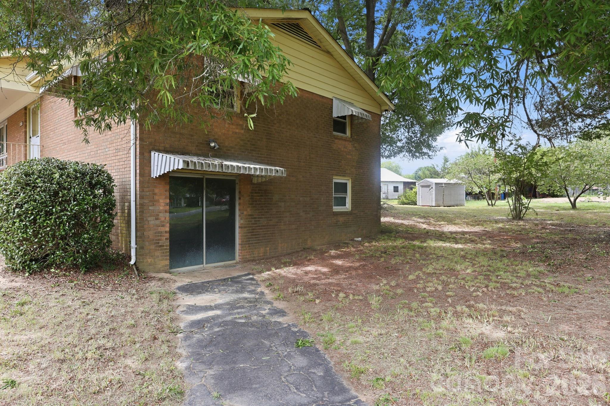 607 Ebenezer Road Property Photo 35