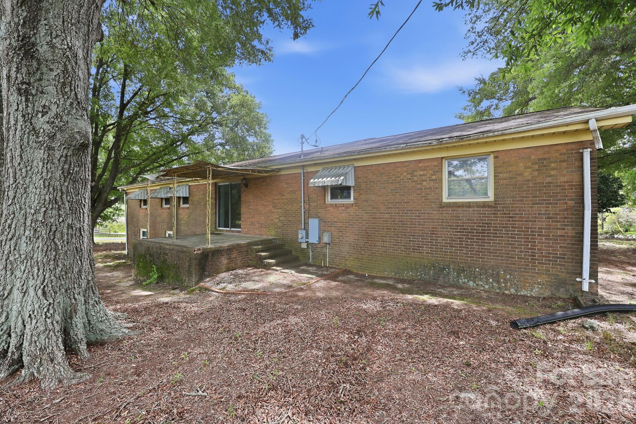 607 Ebenezer Road Property Photo 36
