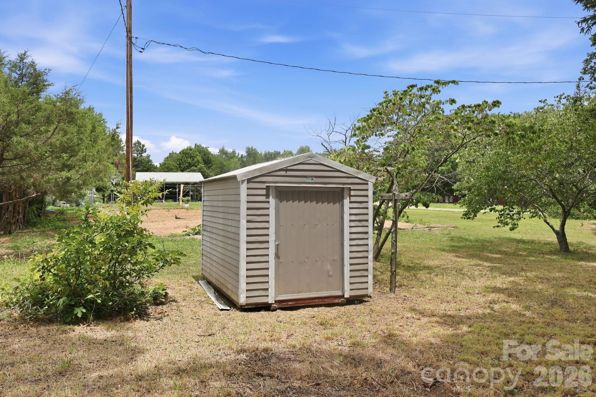 607 Ebenezer Road Property Photo 39