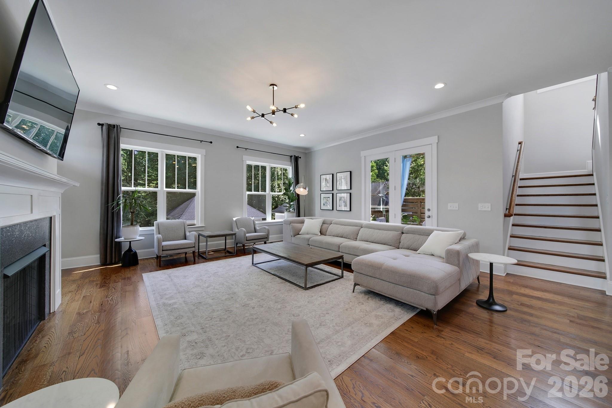 3015 Commonwealth Avenue Property Photo 14