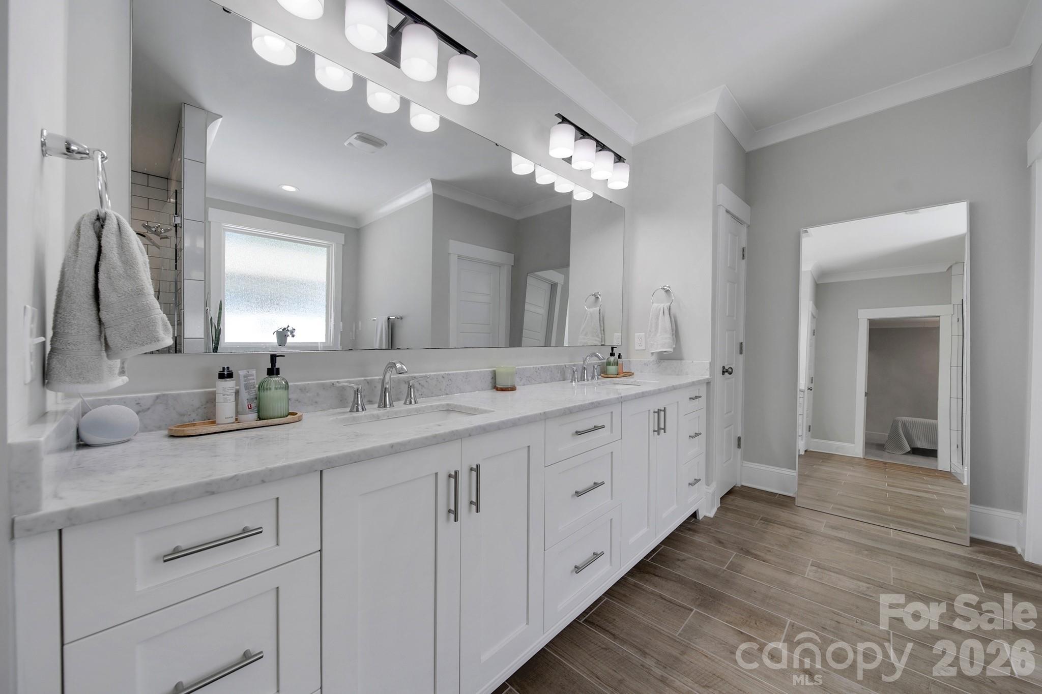 3015 Commonwealth Avenue Property Photo 24