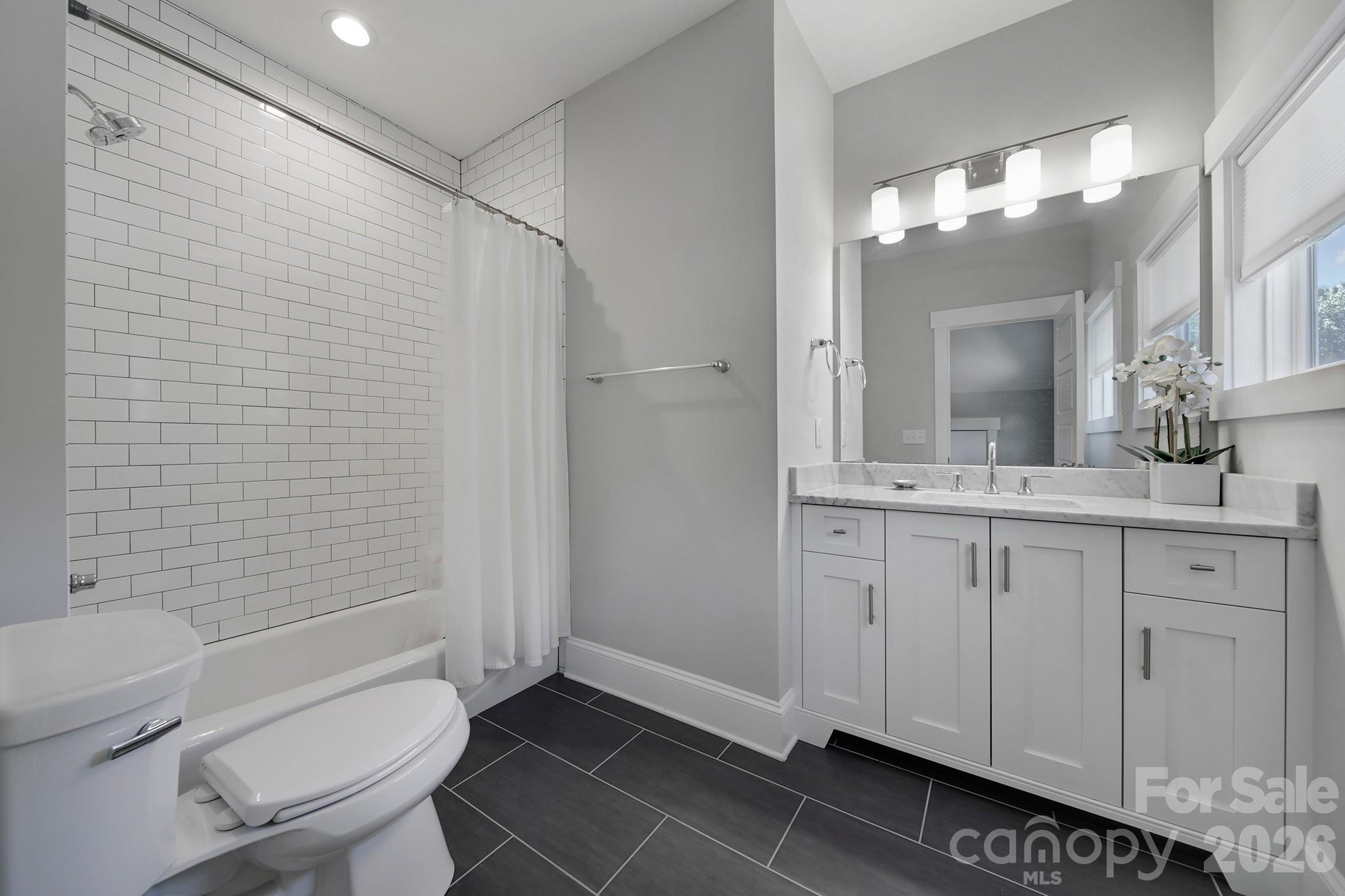 3015 Commonwealth Avenue Property Photo 29