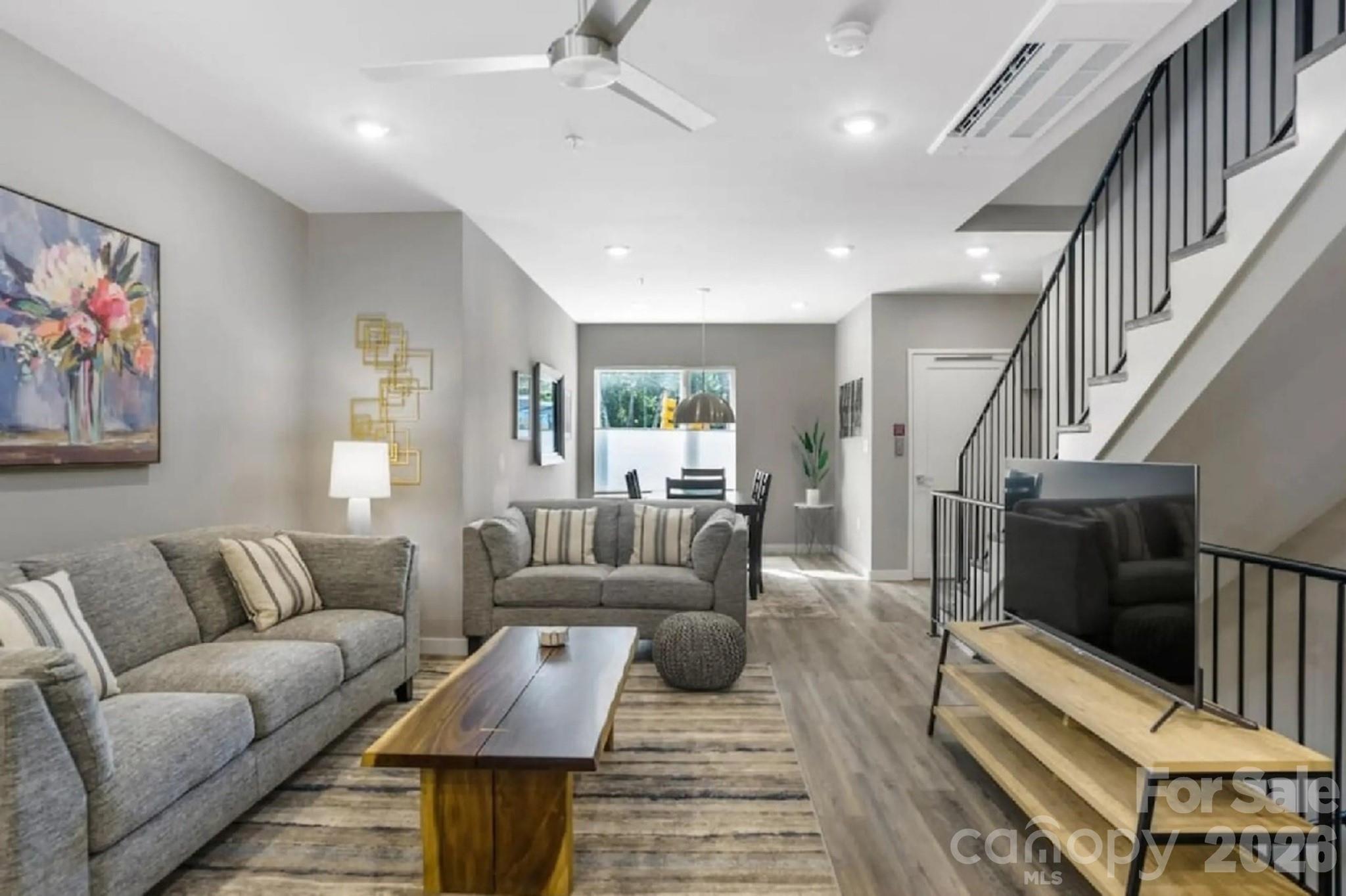 102 Southside Avenue 15 Property Photo 8