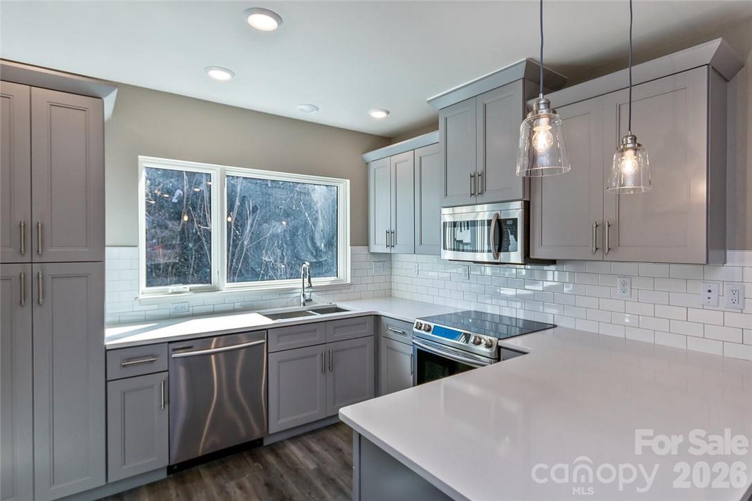 102 Southside Avenue 15 Property Photo 12